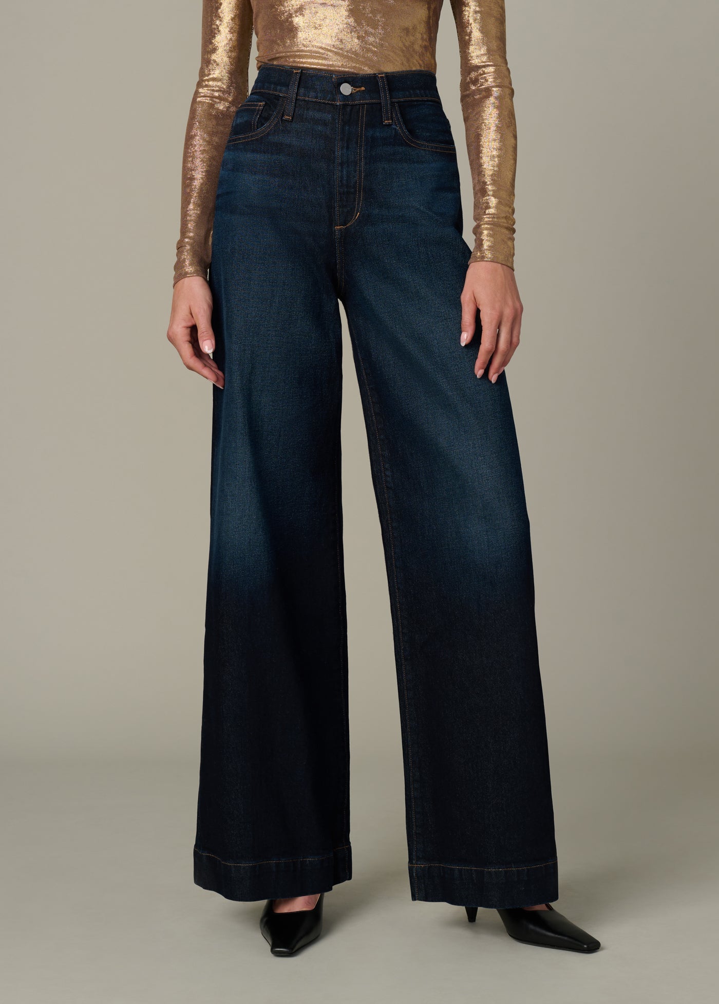 RESOLUTE
