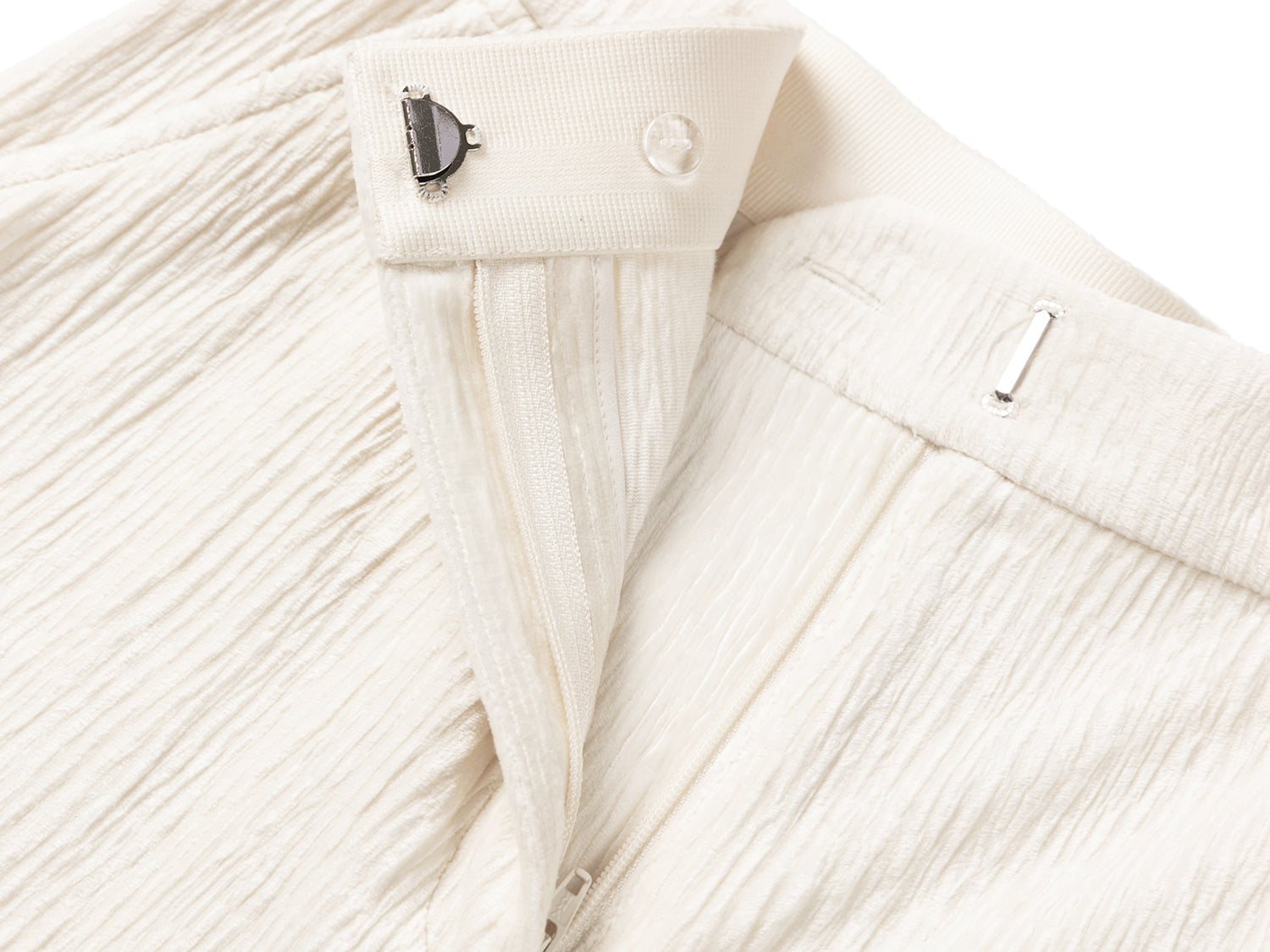 Velvet Pleated Straight Pants | White