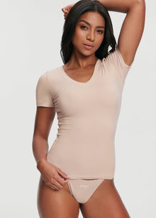 V-Neck T-shirt | Oat Milk