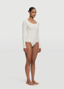 Scoop Neck Long Sleeve Top | White