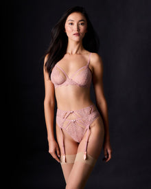 Anya Suspender | Rosette