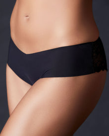 https://s7d2.scene7.com/is/image/Journelle/151114-3-0?wid=2500&fit=constrain
