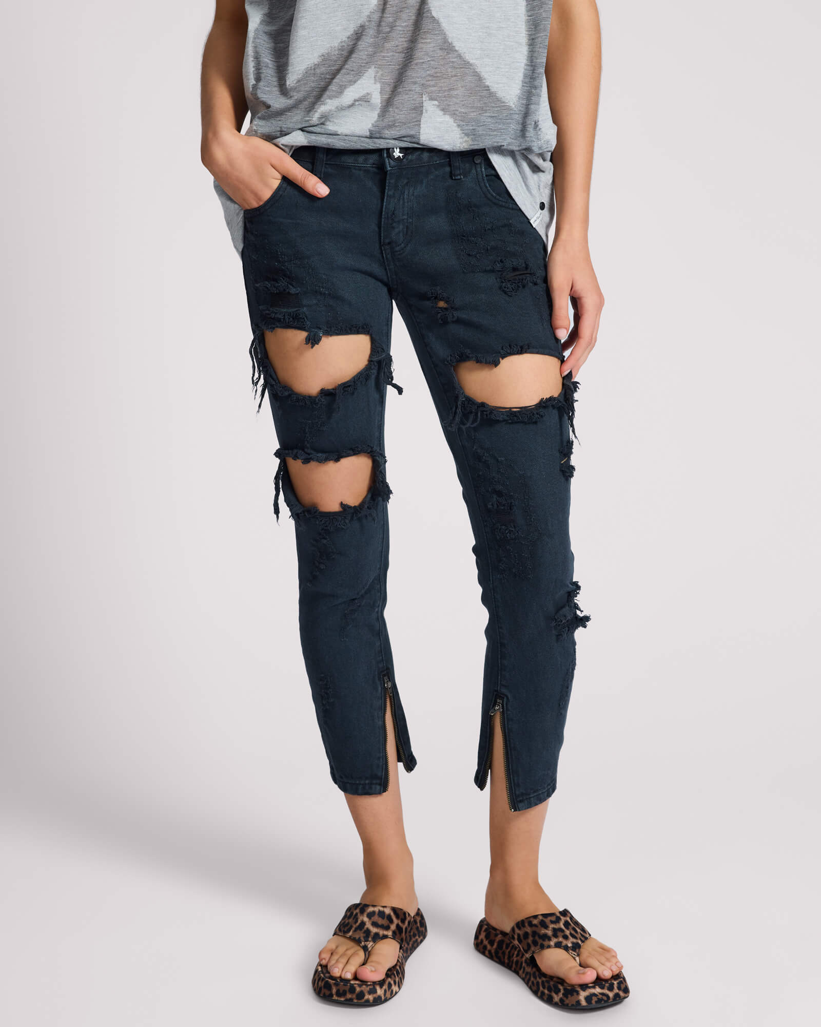 Freebirds Low Waist Rigid Skinny Denim Jeans - V2 | Fox Black