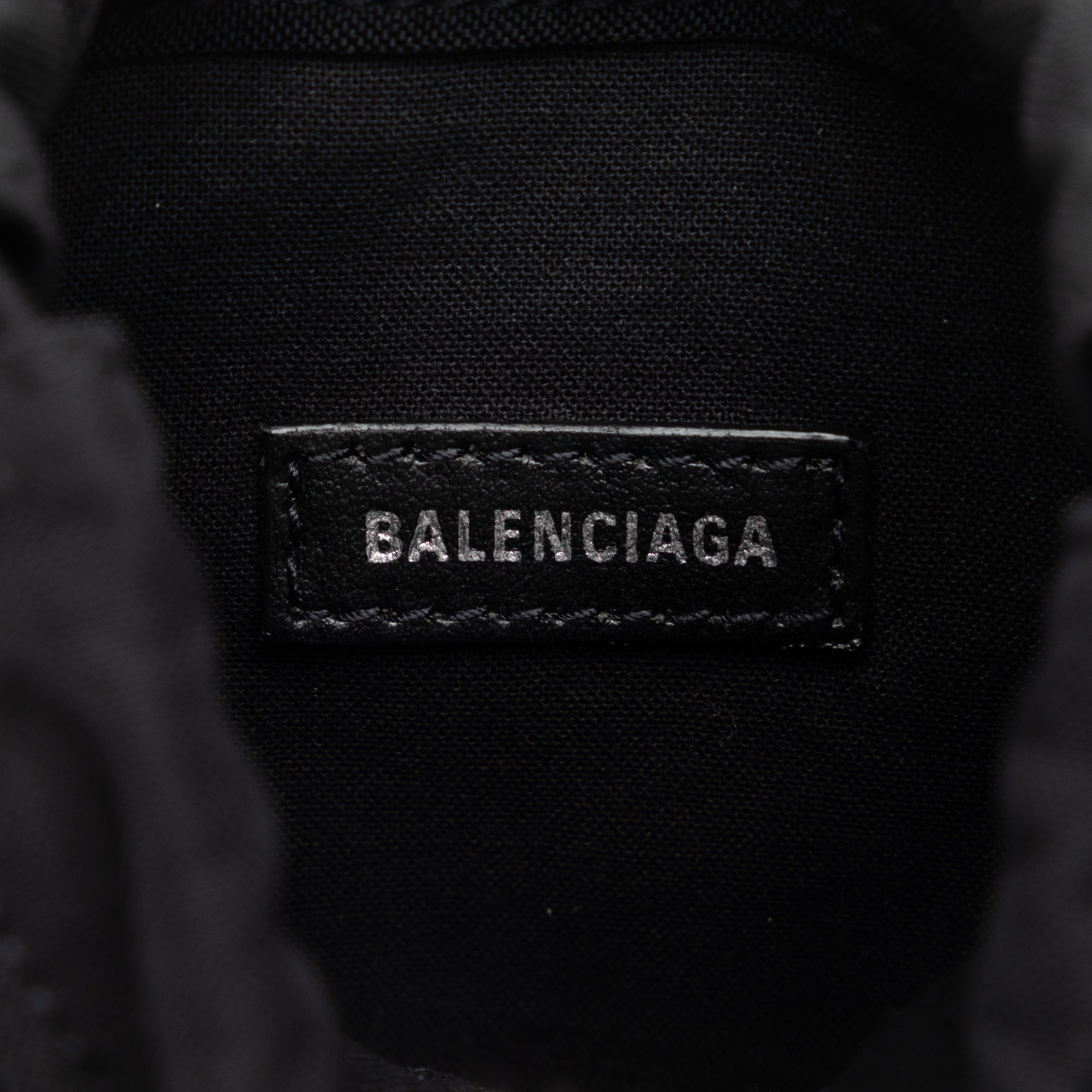 Balenciaga | Pre-Owned Neo Basket Phone Holder | White