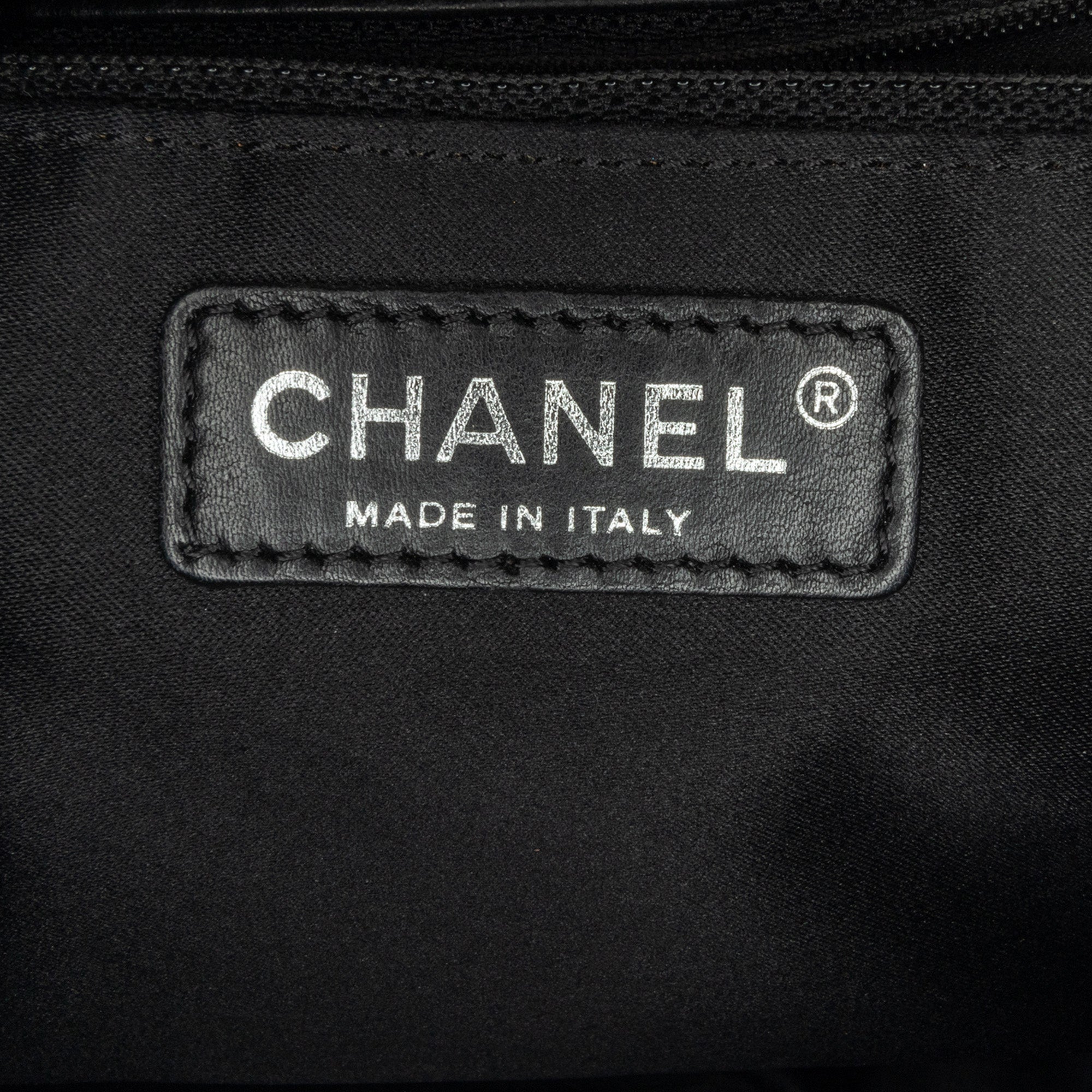 Chanel | Pre-Owned Jumbo Sequined Lambskin Moonlight On Water Flap | Black