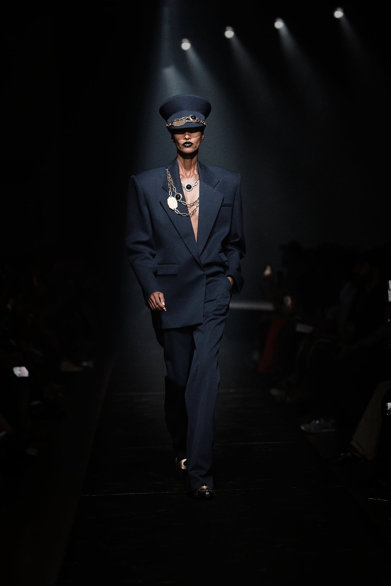 Chain Plate Straight Leg Trouser | Midnight Blue