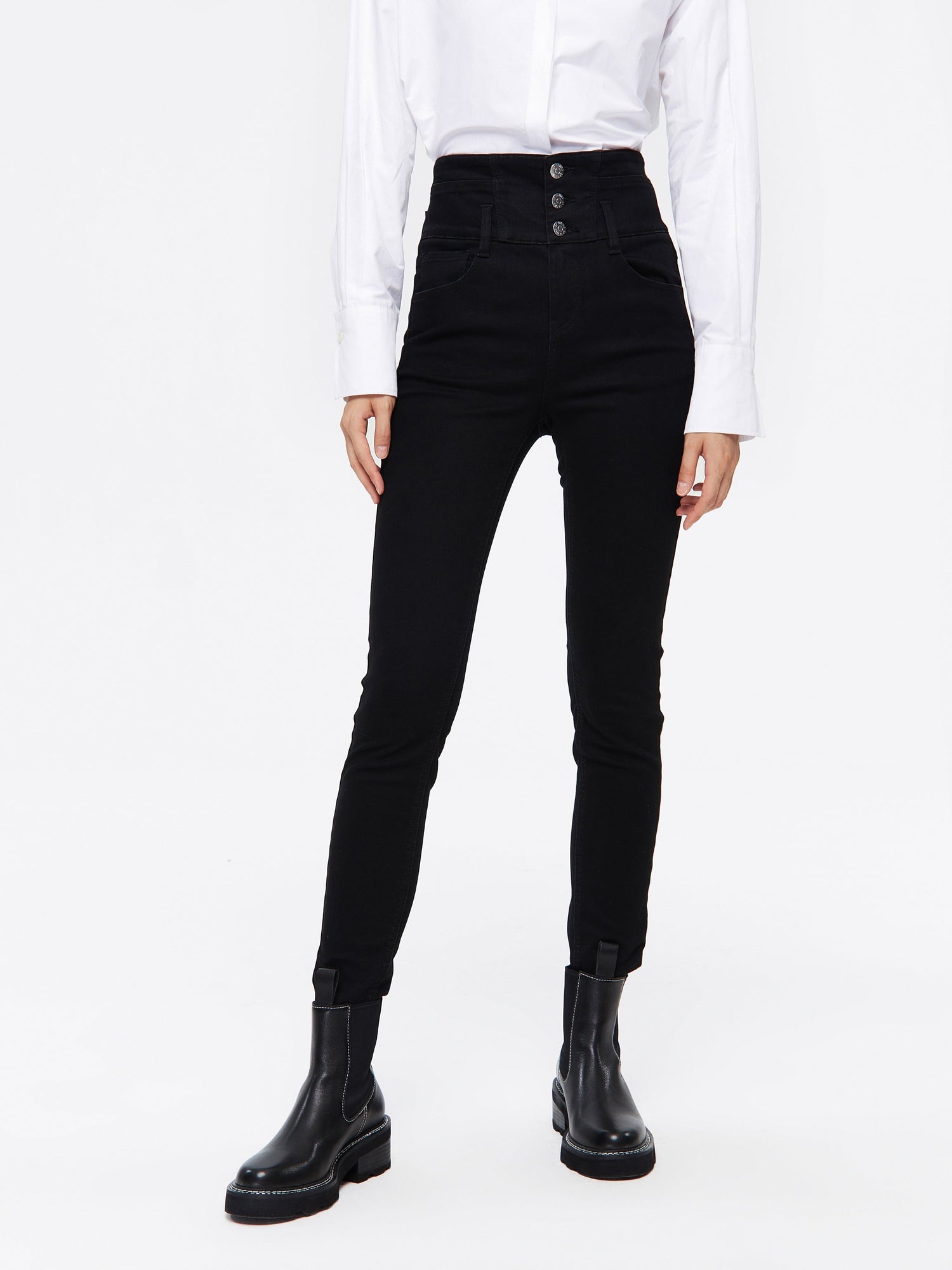 Springy Cropped Jeans | Black