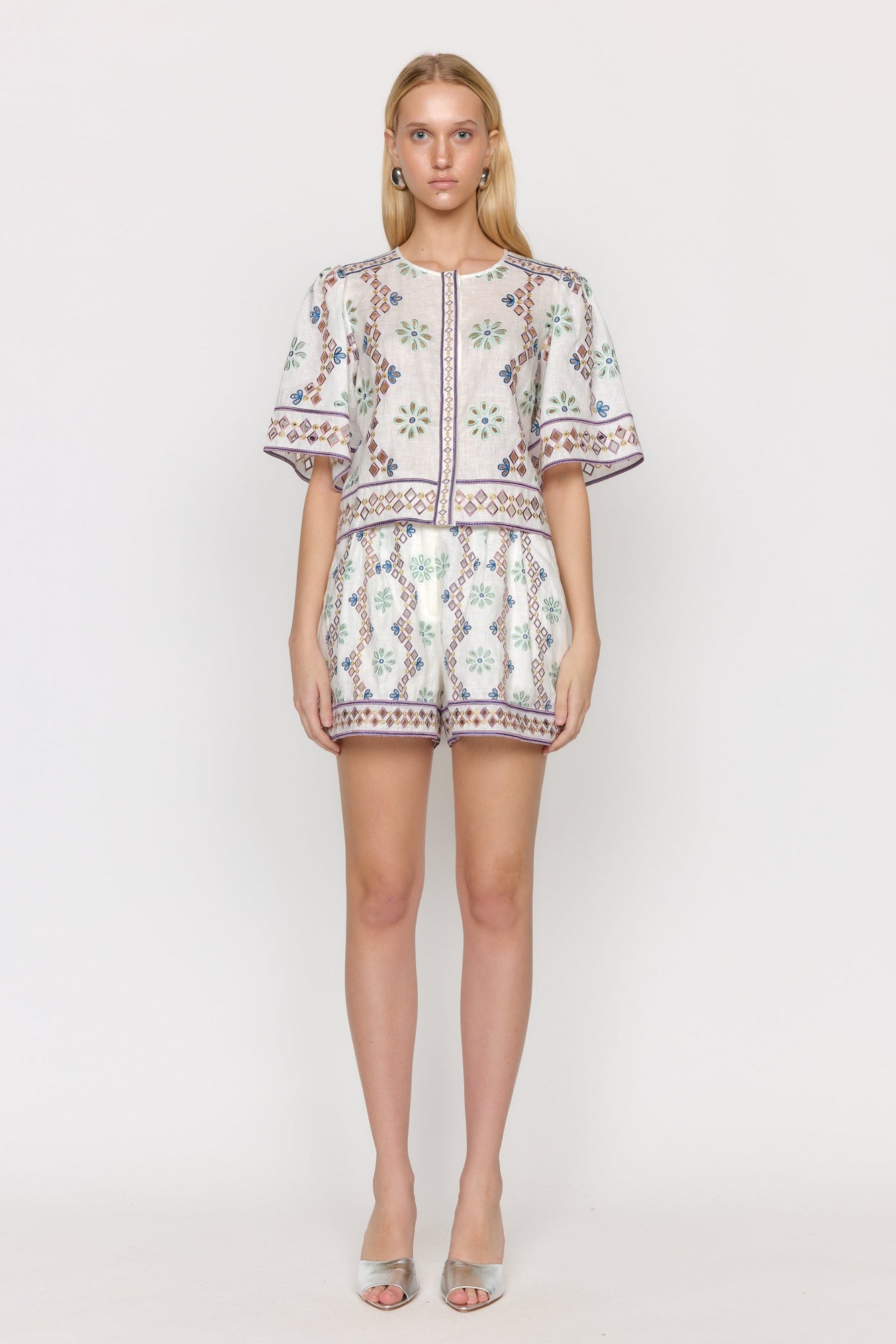 Bennet Short | Capri Ivory