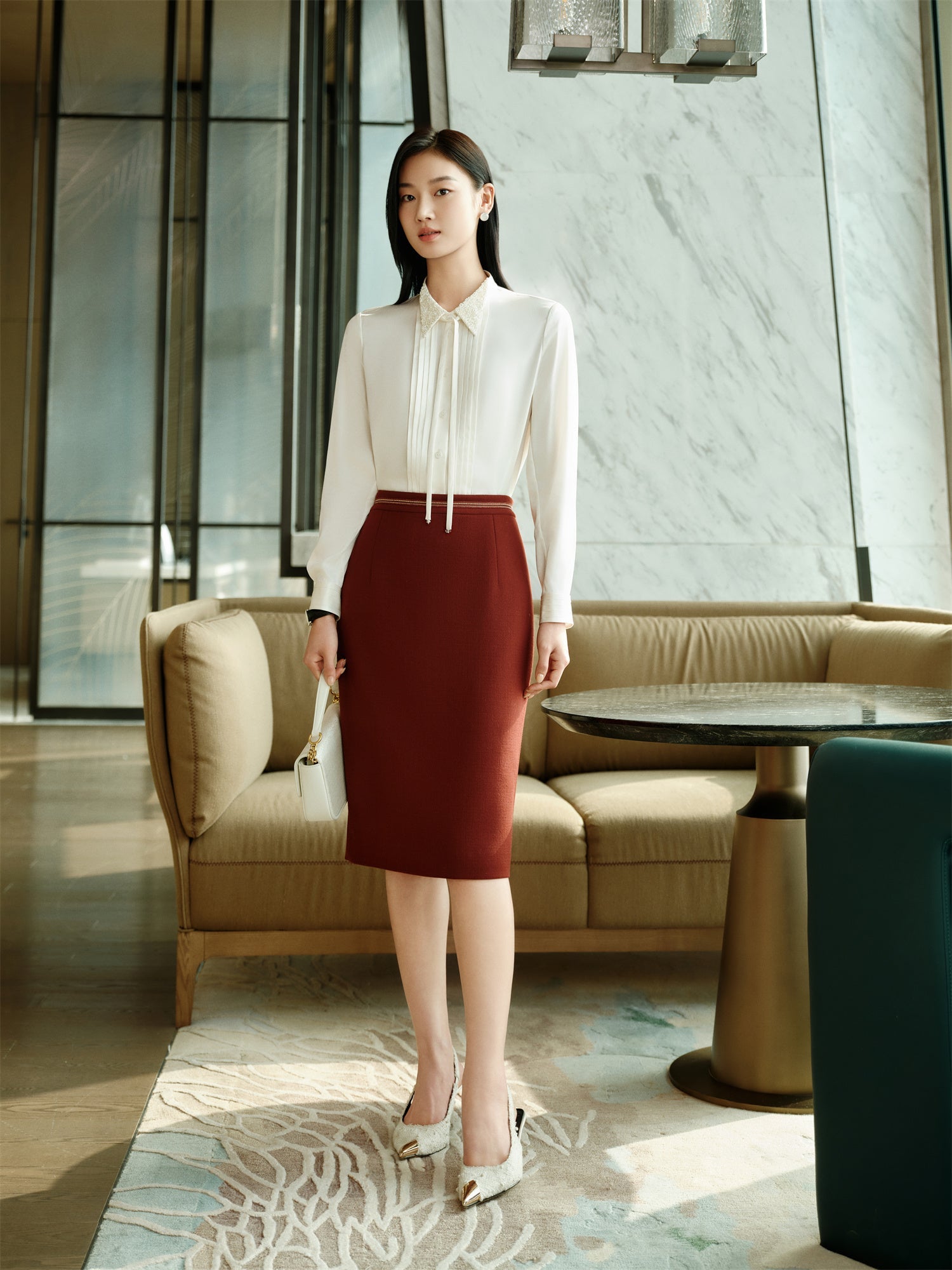 Silk Embrpoidered Collar Shirt | White
