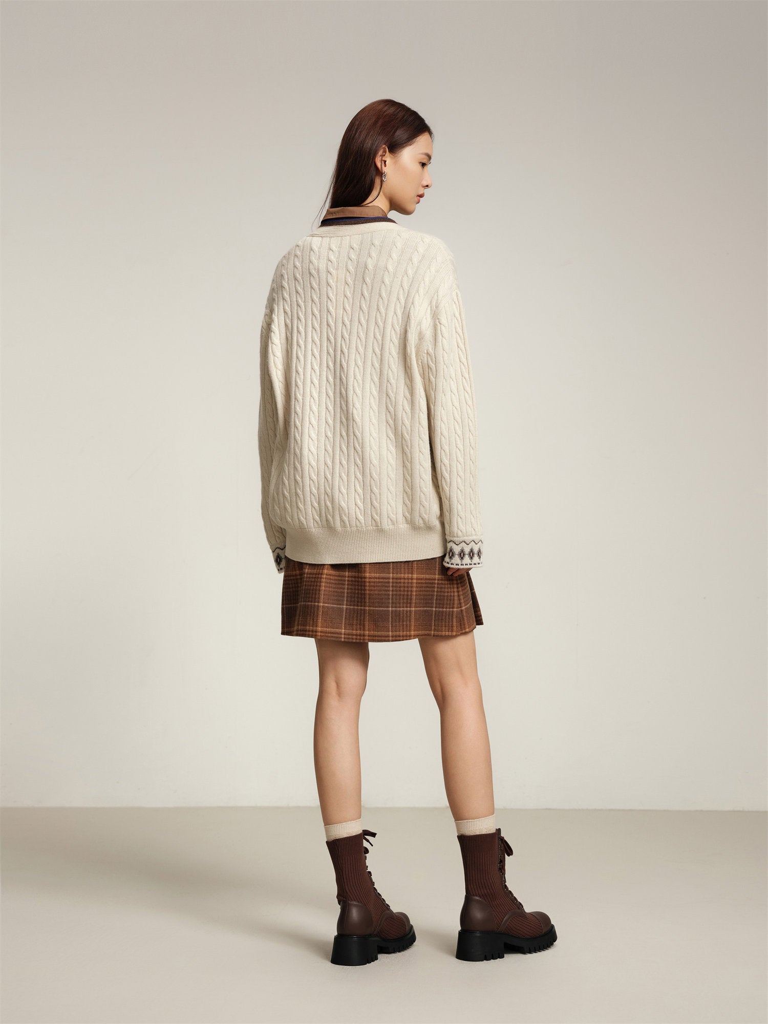 Yak Wool Ethnic Jacquard Cable Knit Cardigan | Beige