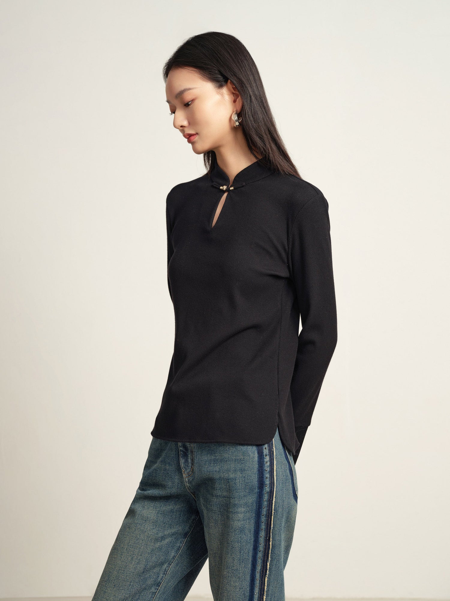 Mandarin Collar Long-Sleeve Top | Black