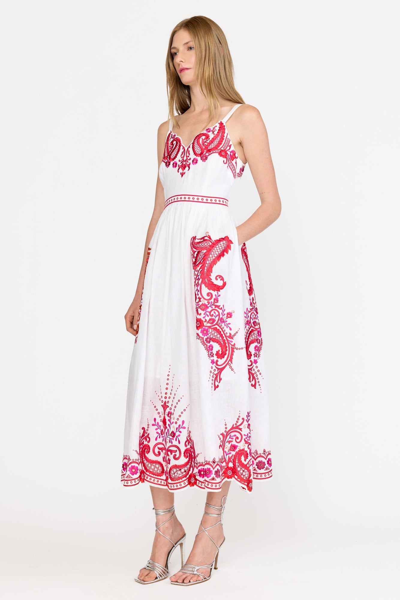 Holly Dress | White Rosaria