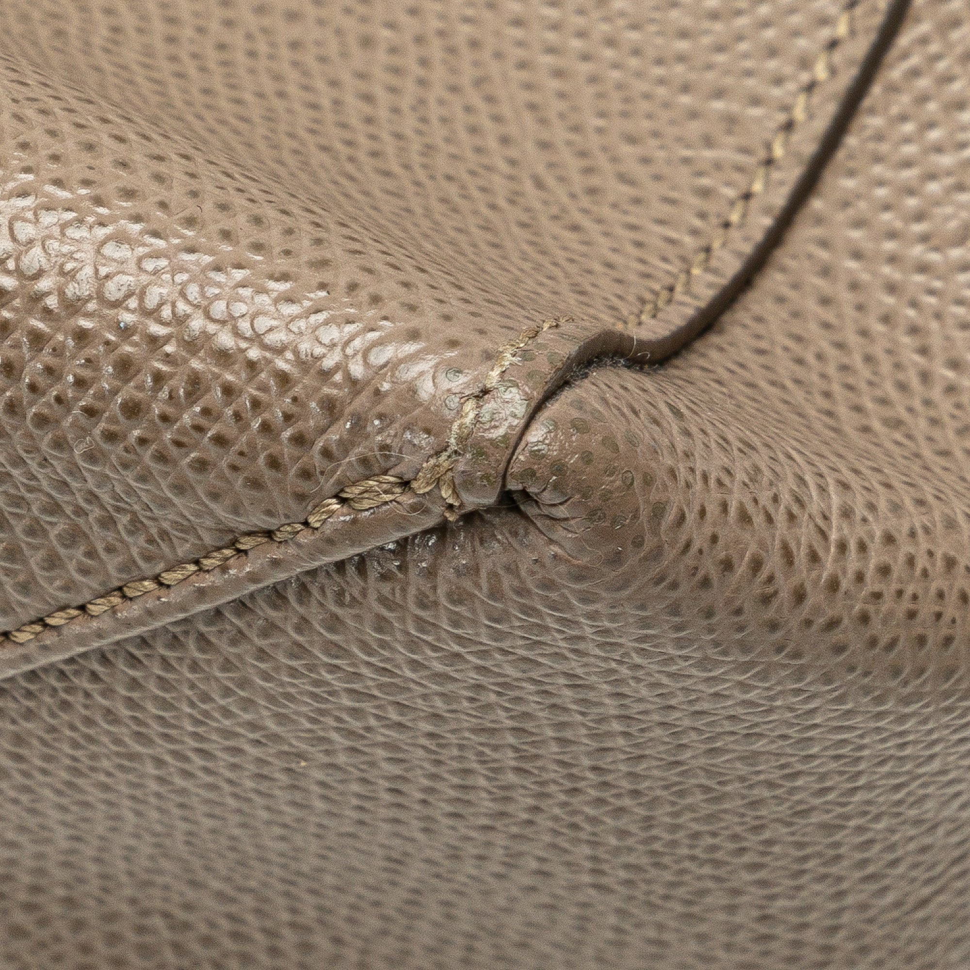 Celine | Pre-Owned Small Grained Calfskin Vertical Cabas Satchel | Brown/Beige