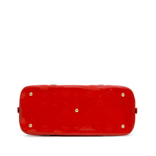 MCM | Pre-Owned Visetos Patent Handbag | Red