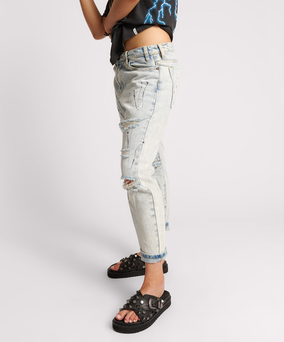 Saints Low Waist Boyfriend Denim Jeans | Florence Painted