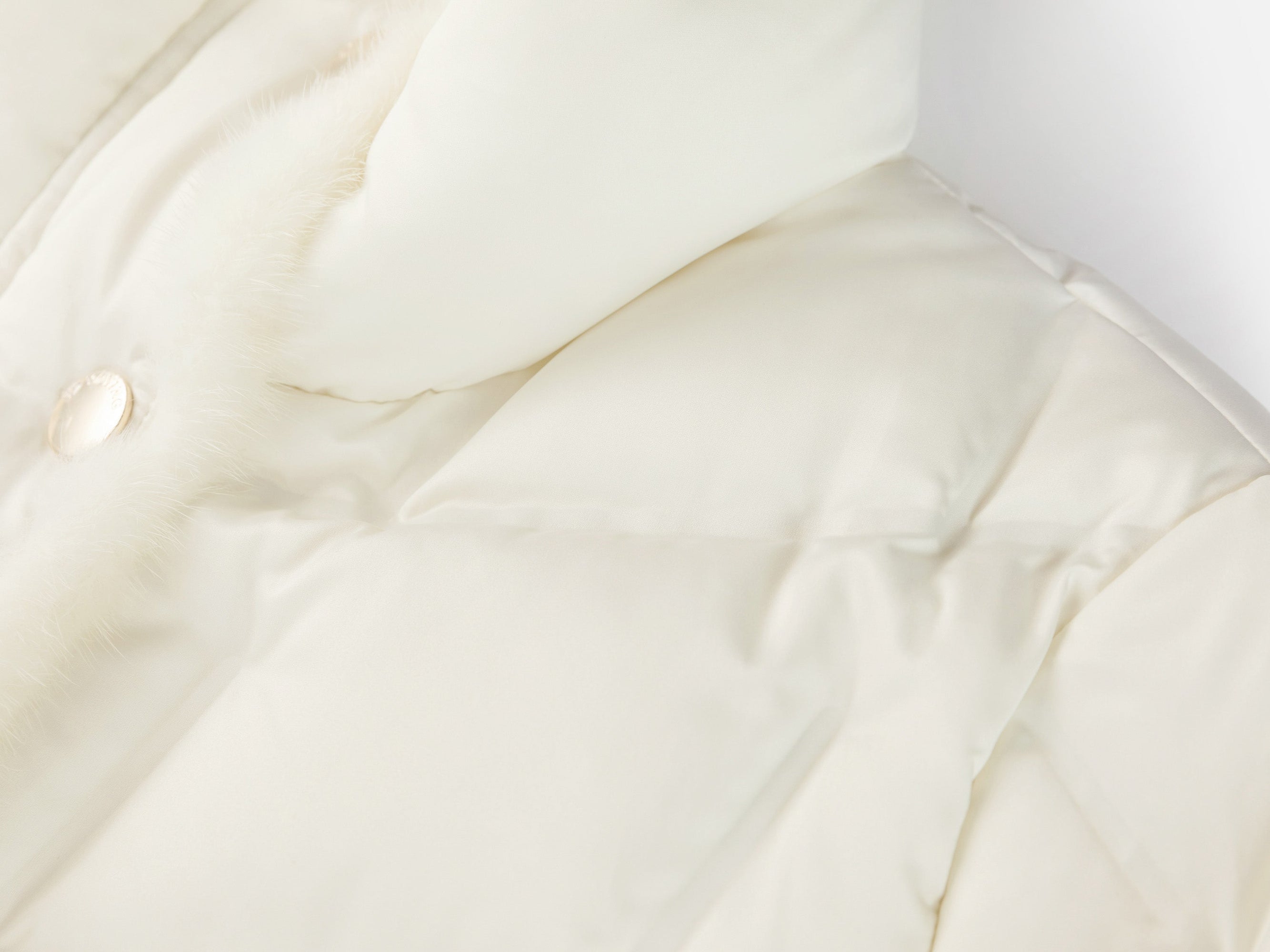 Duck Down Jacket | White