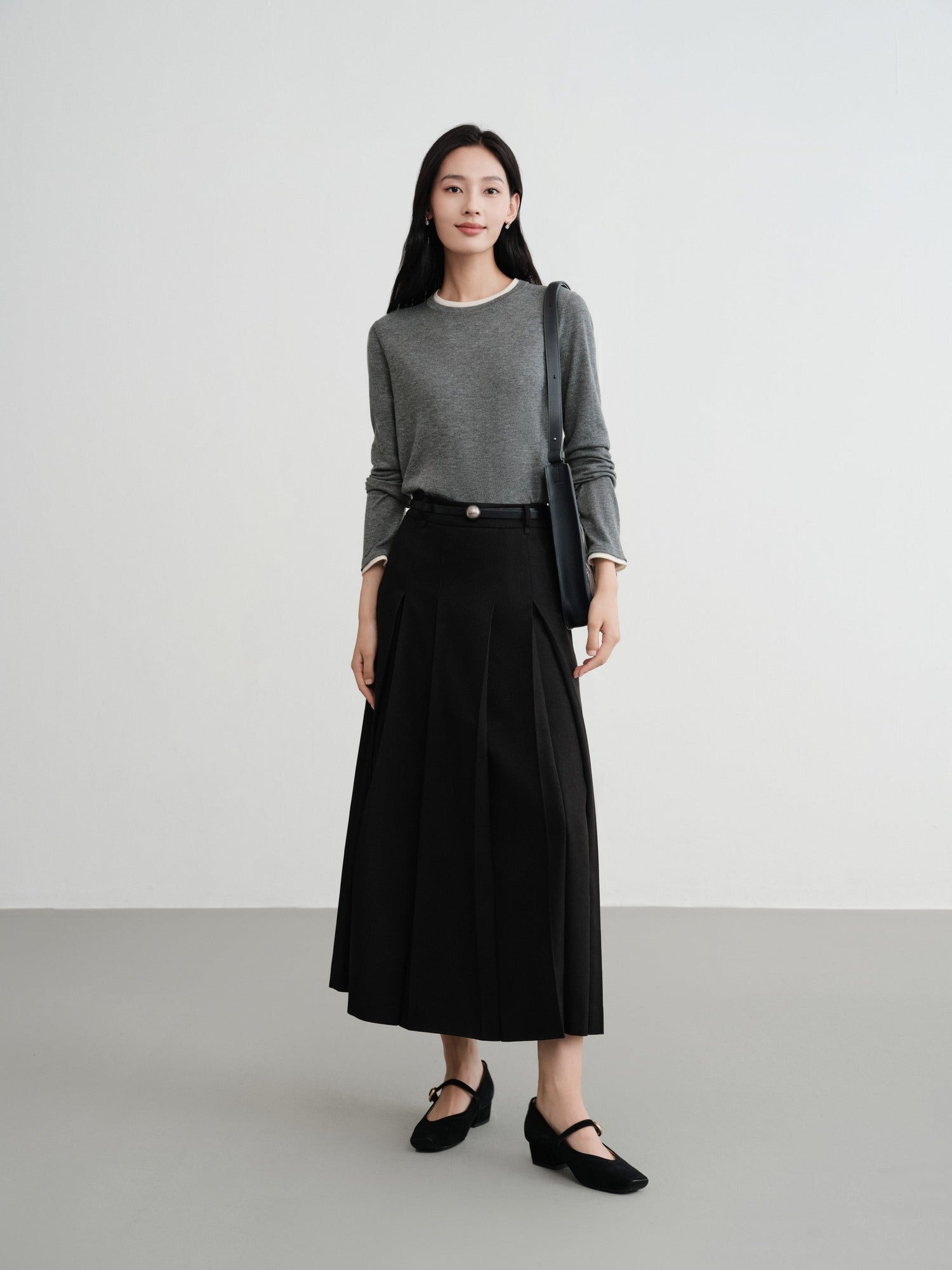 Slub Yarn Round Neck Knit Top | Grey