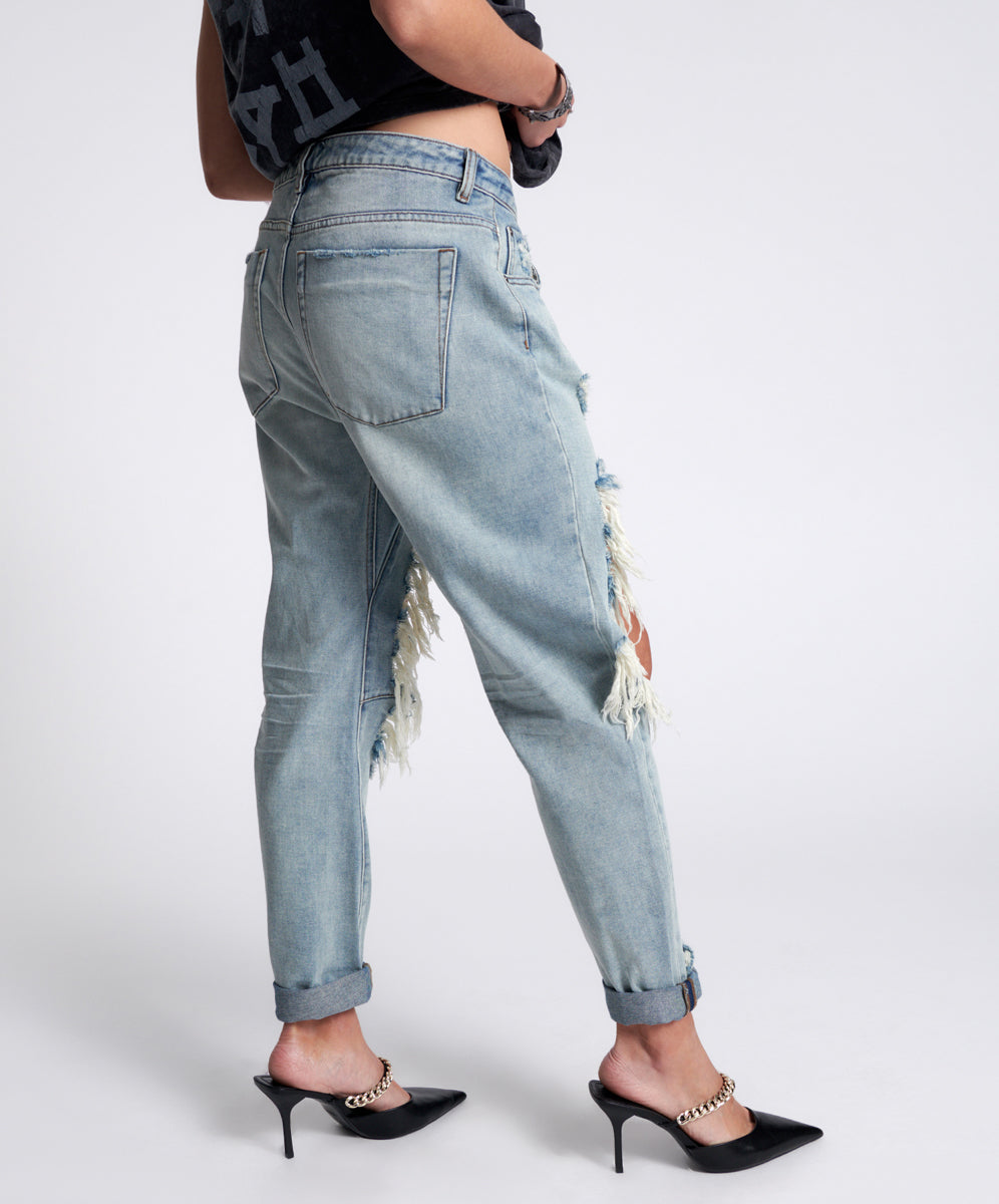 Saints Low Waist Boyfriend Denim Jeans | Montana