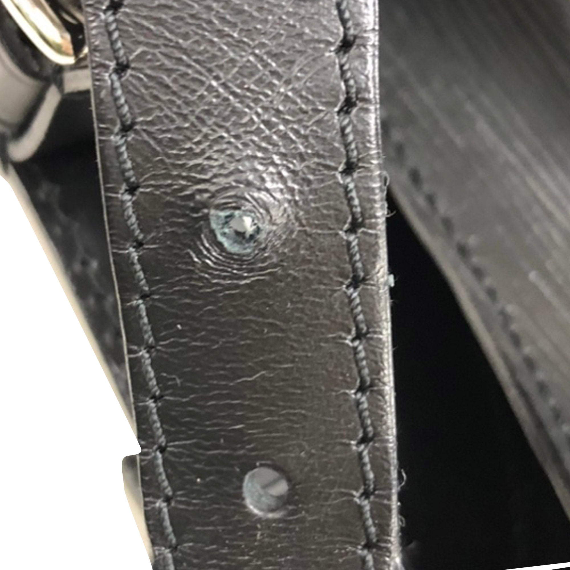 Louis Vuitton | Pre-Owned Epi Musette Bagatelle | Black