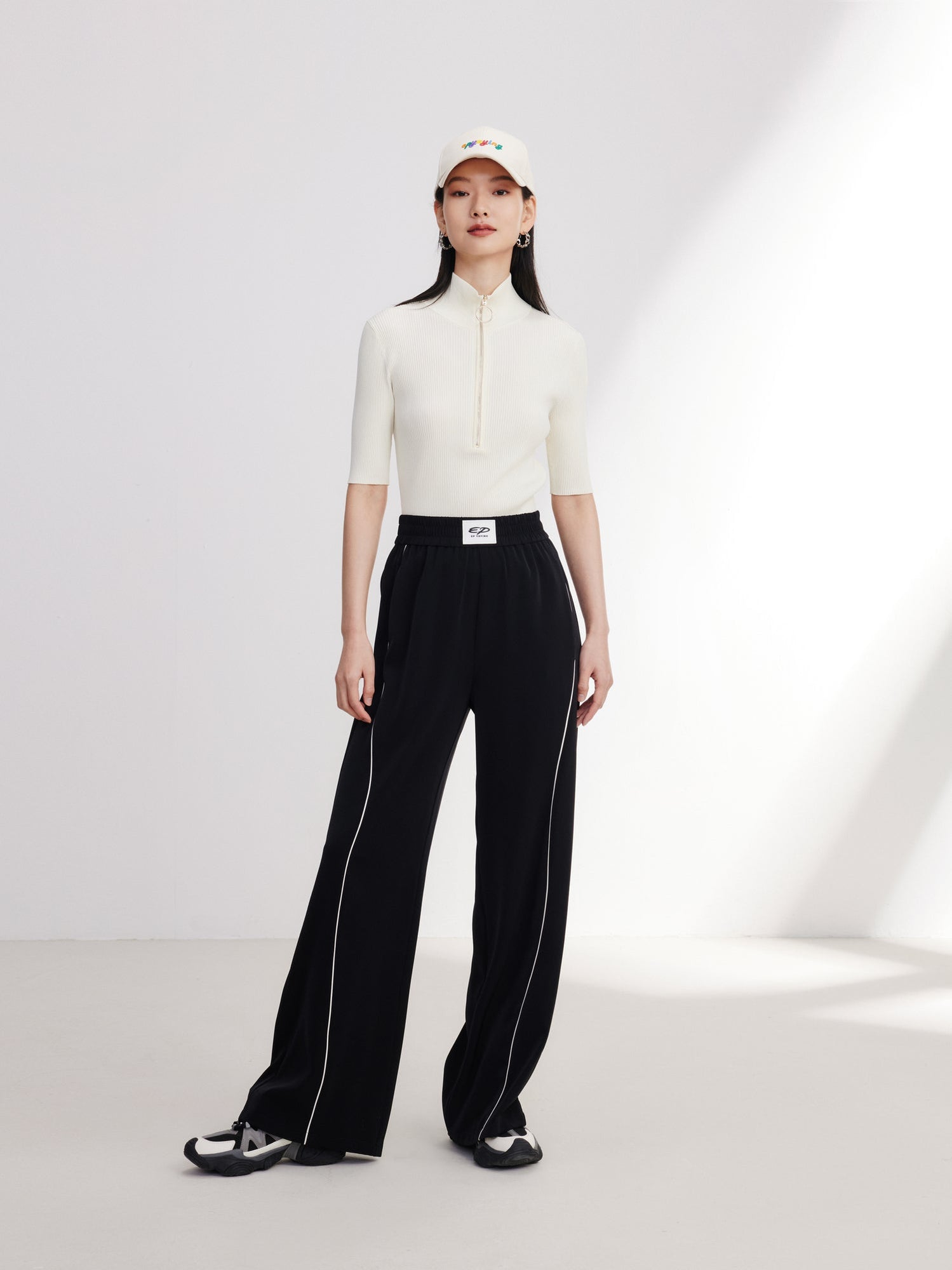 Satin Contrast Wide Leg Pants | Black