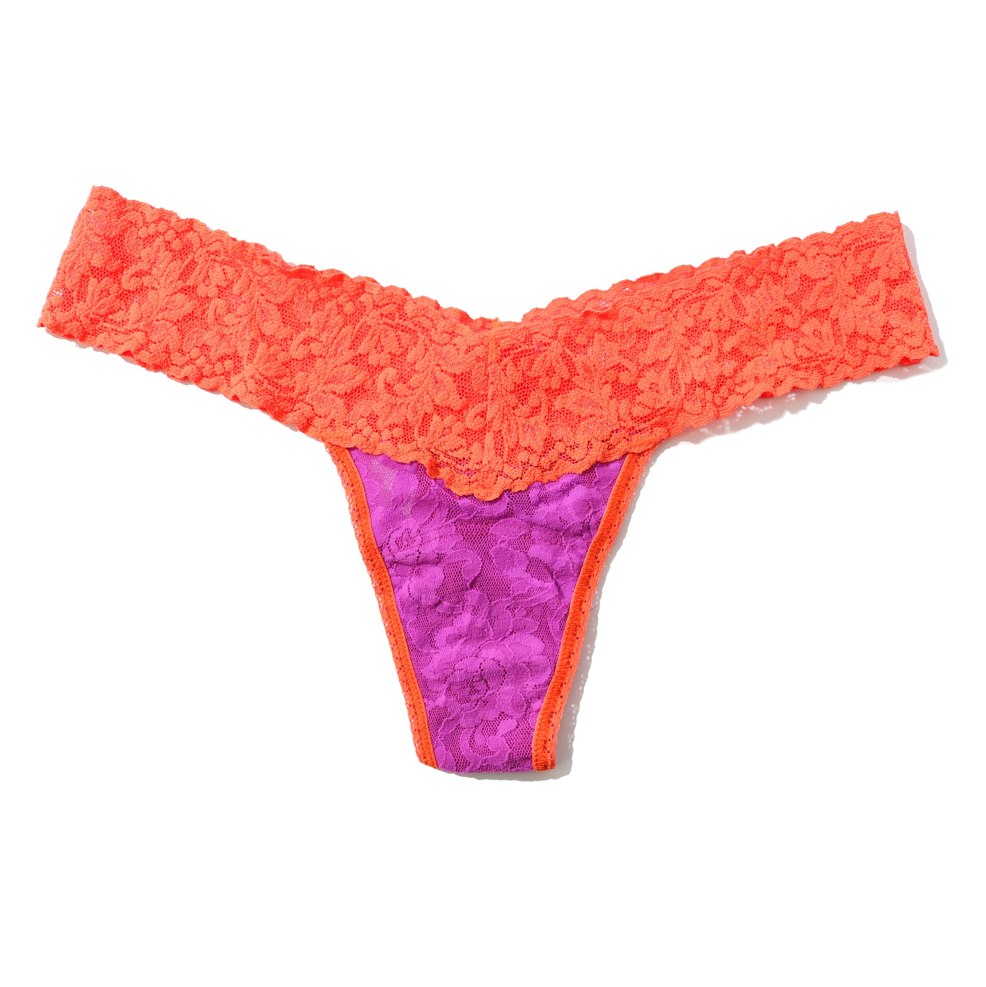 Signature Lace Low Rise Thong | Schf/Tano