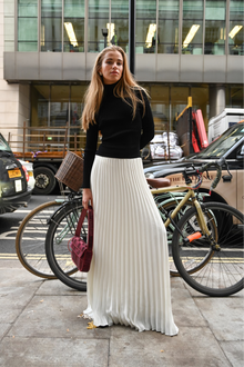Aziel Pleated Dress | Black & White