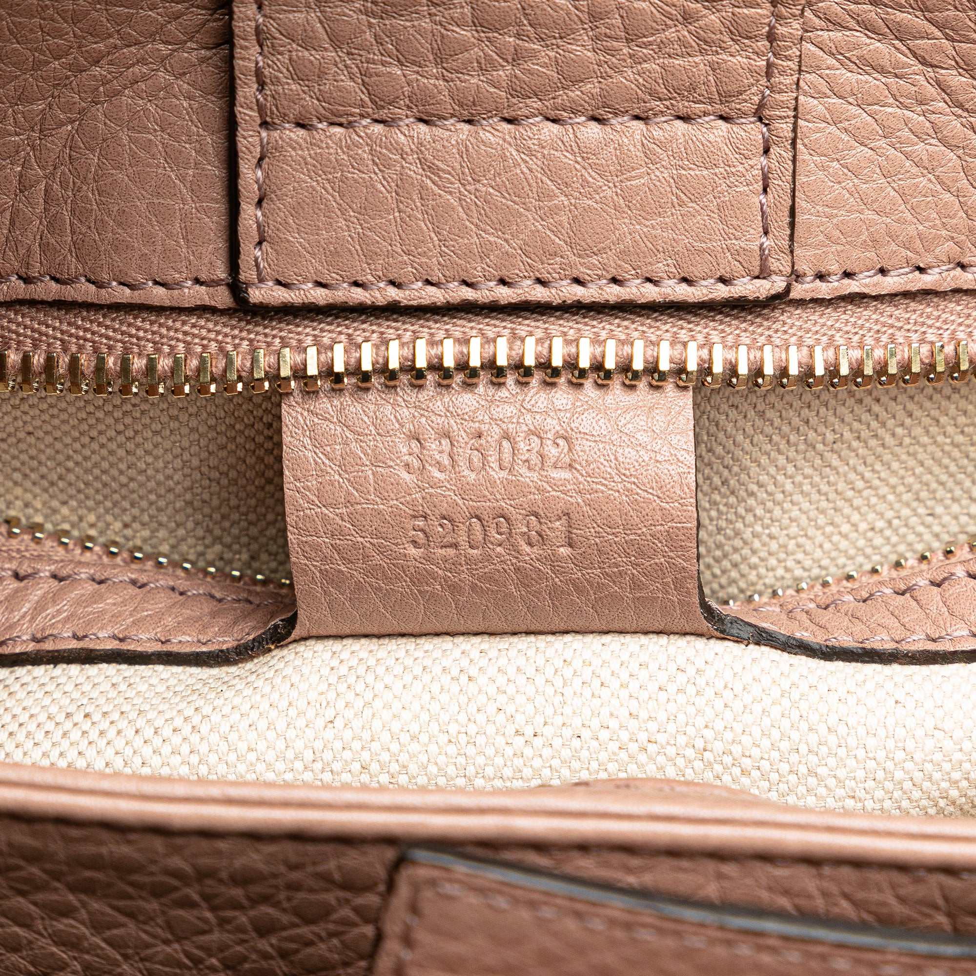 Gucci | Pre-Owned Small Calfskin Bamboo Shopper Satchel | Pink