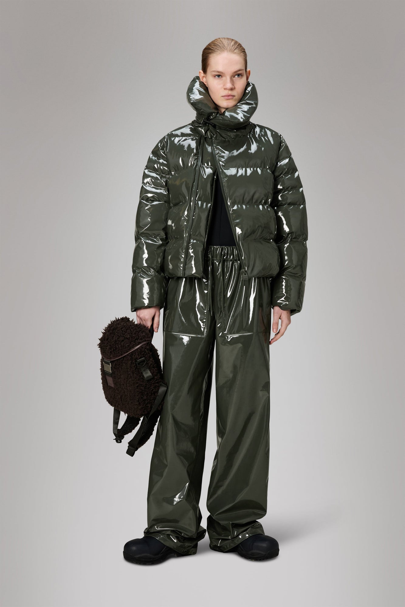 Rains Alta Vision Short Puffer Jacket Swamp Jacket