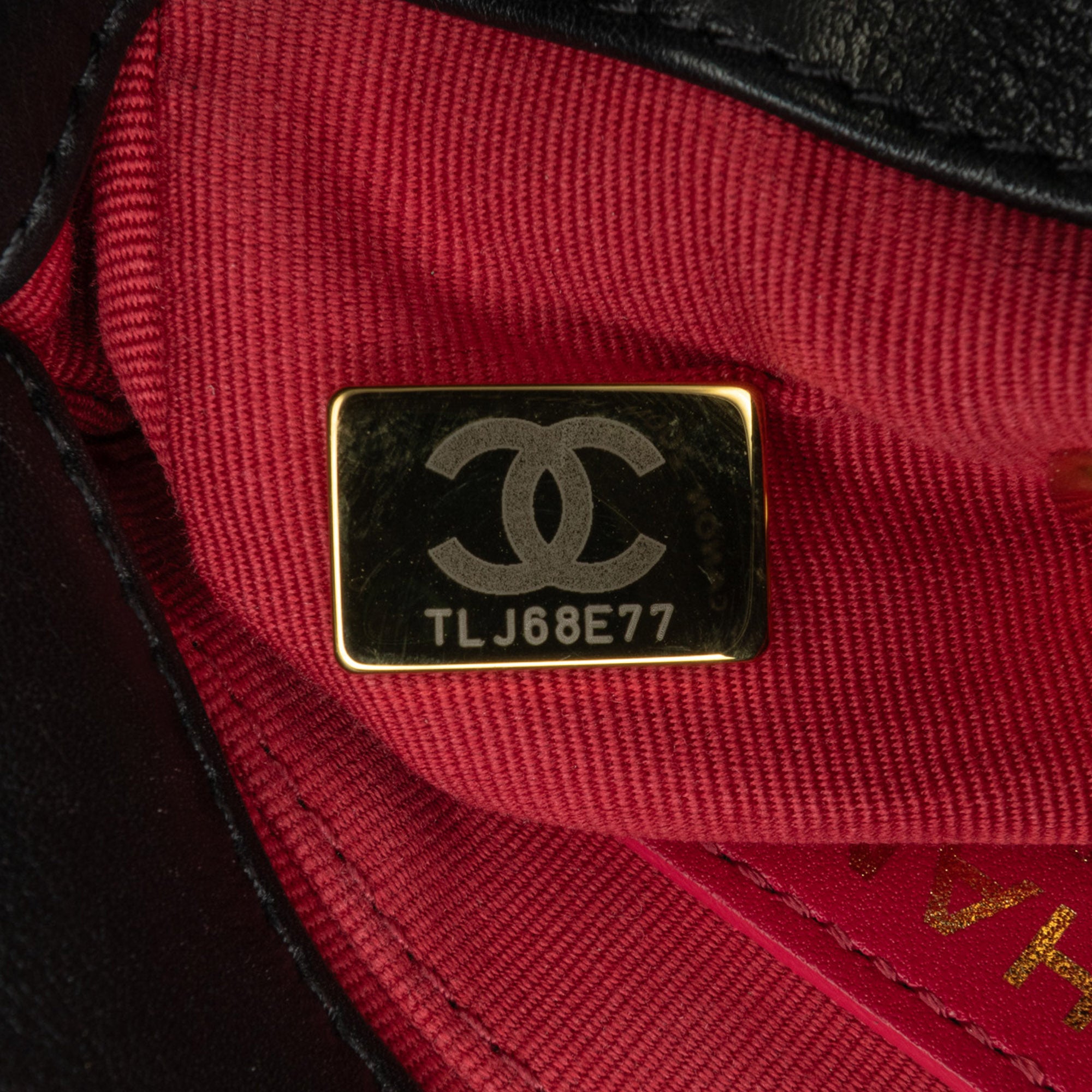 Chanel | Pre-Owned Mini Quilted Calfskin Framing Chain Flap | Black