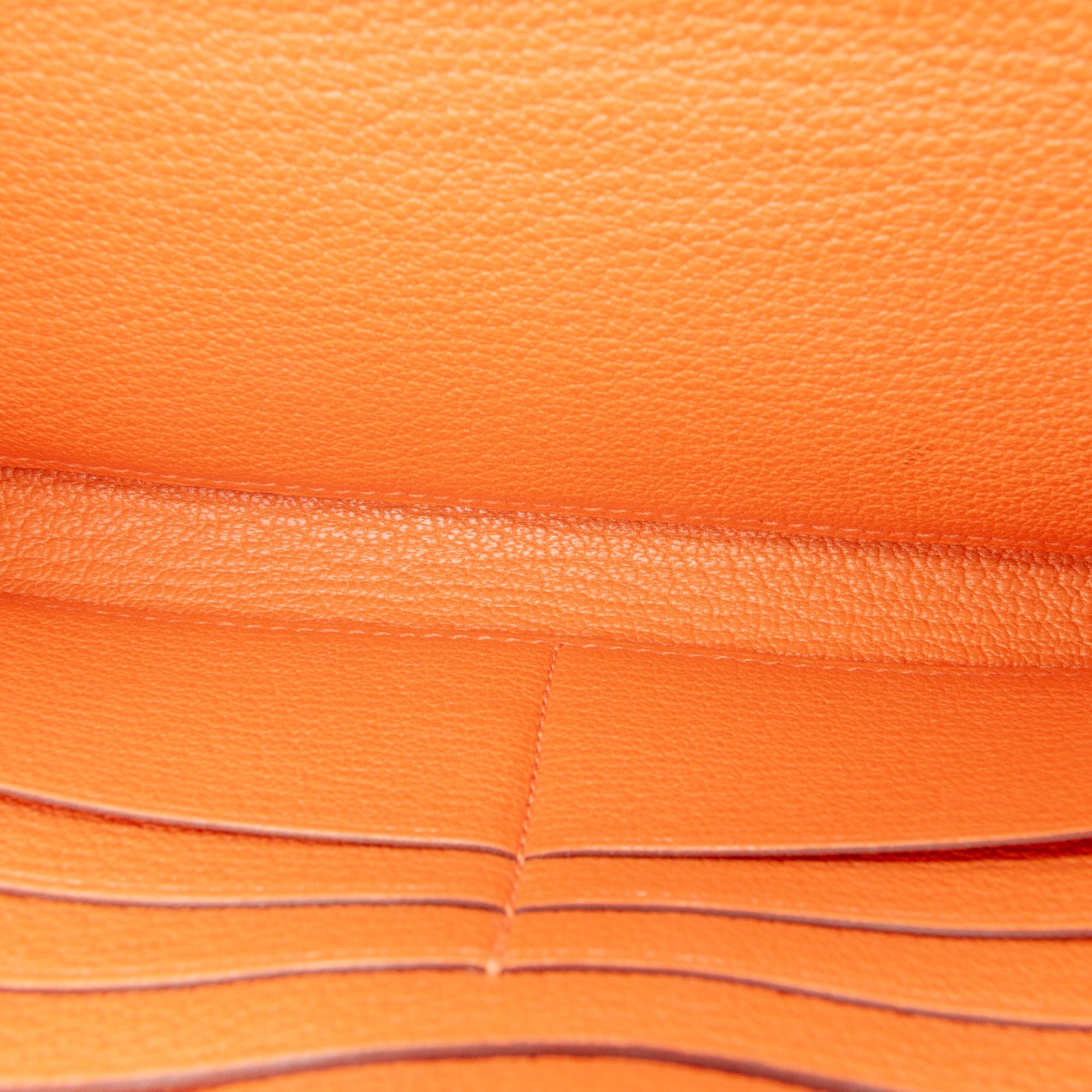 Hermes | Pre-Owned Chevre Mysore Kelly Longue Wallet | Orange