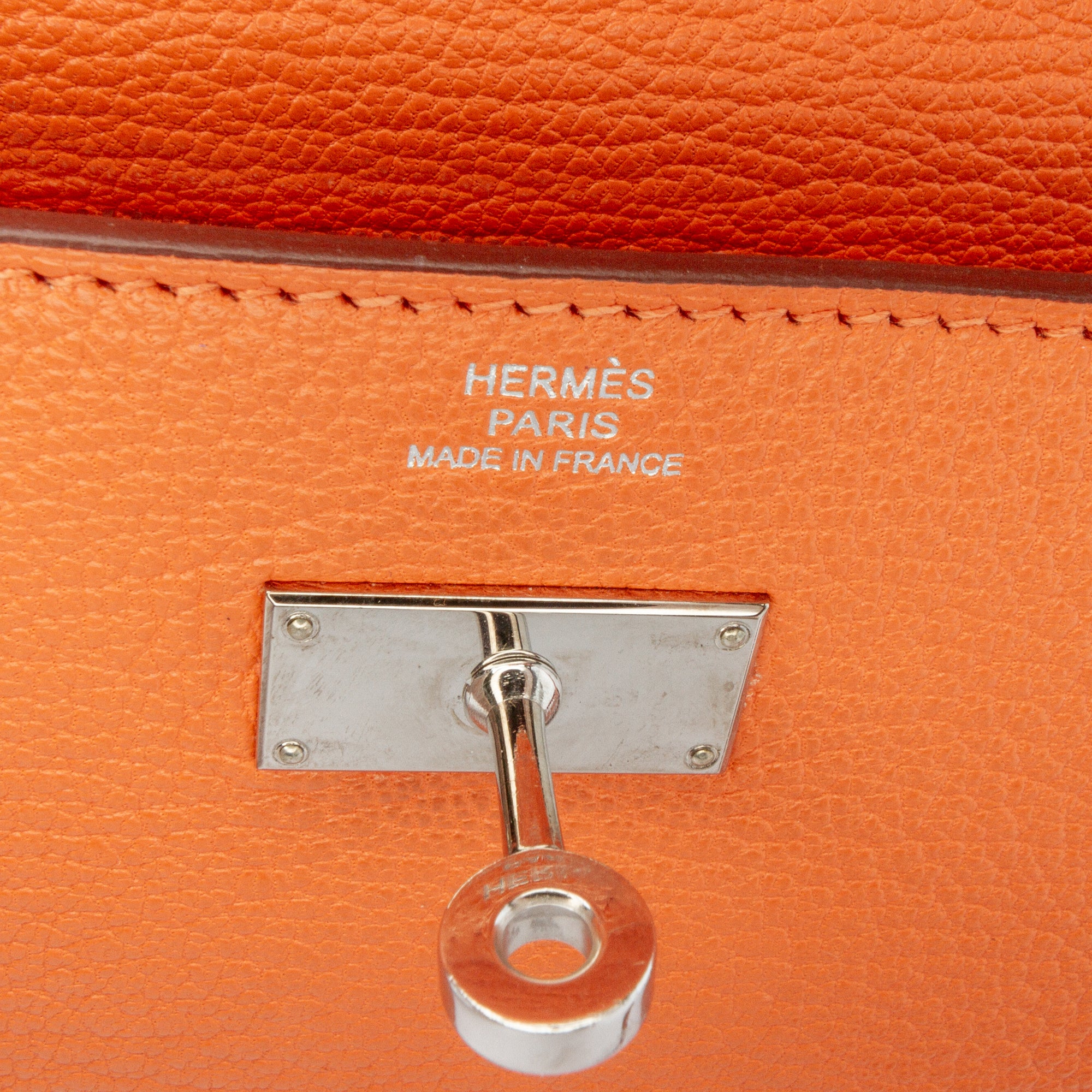 Hermes | Pre-Owned Chevre Mysore Kelly Longue Wallet | Orange