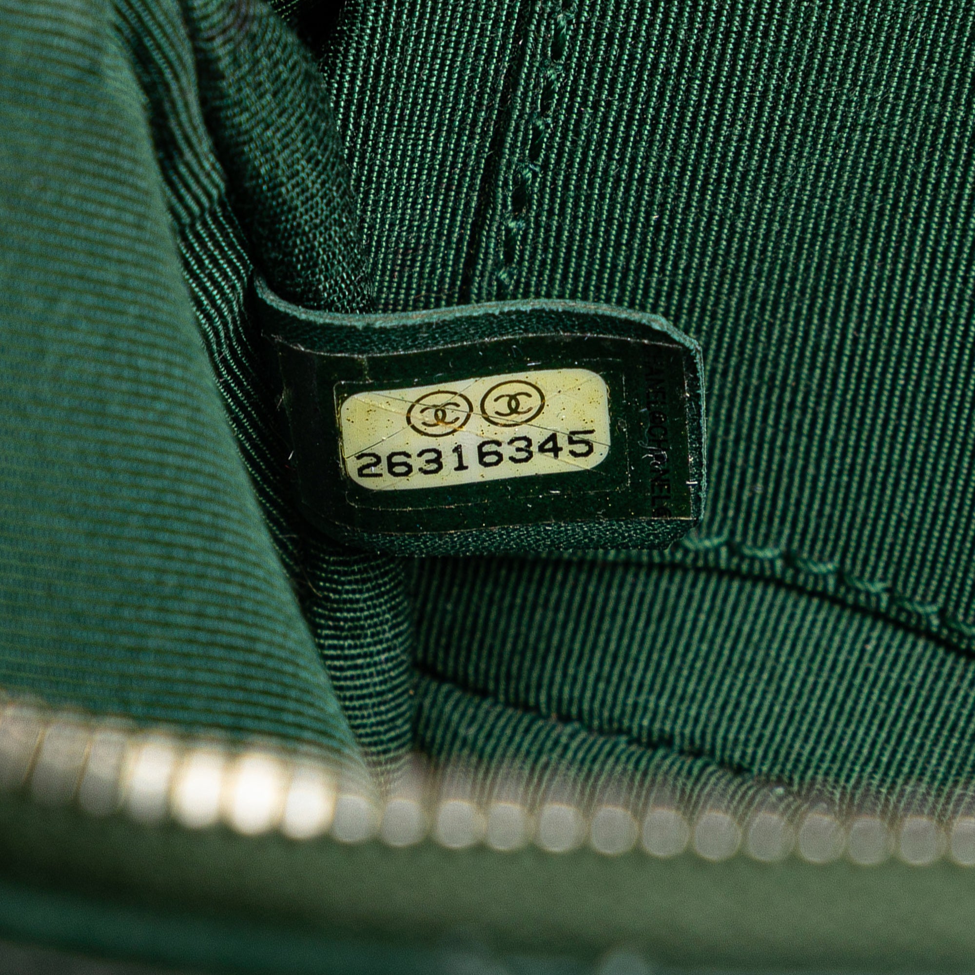 Chanel | Pre-Owned Stitched Calfskin and Grosgrain Button Up Double Zip Camera Bag | Green/Dark Green