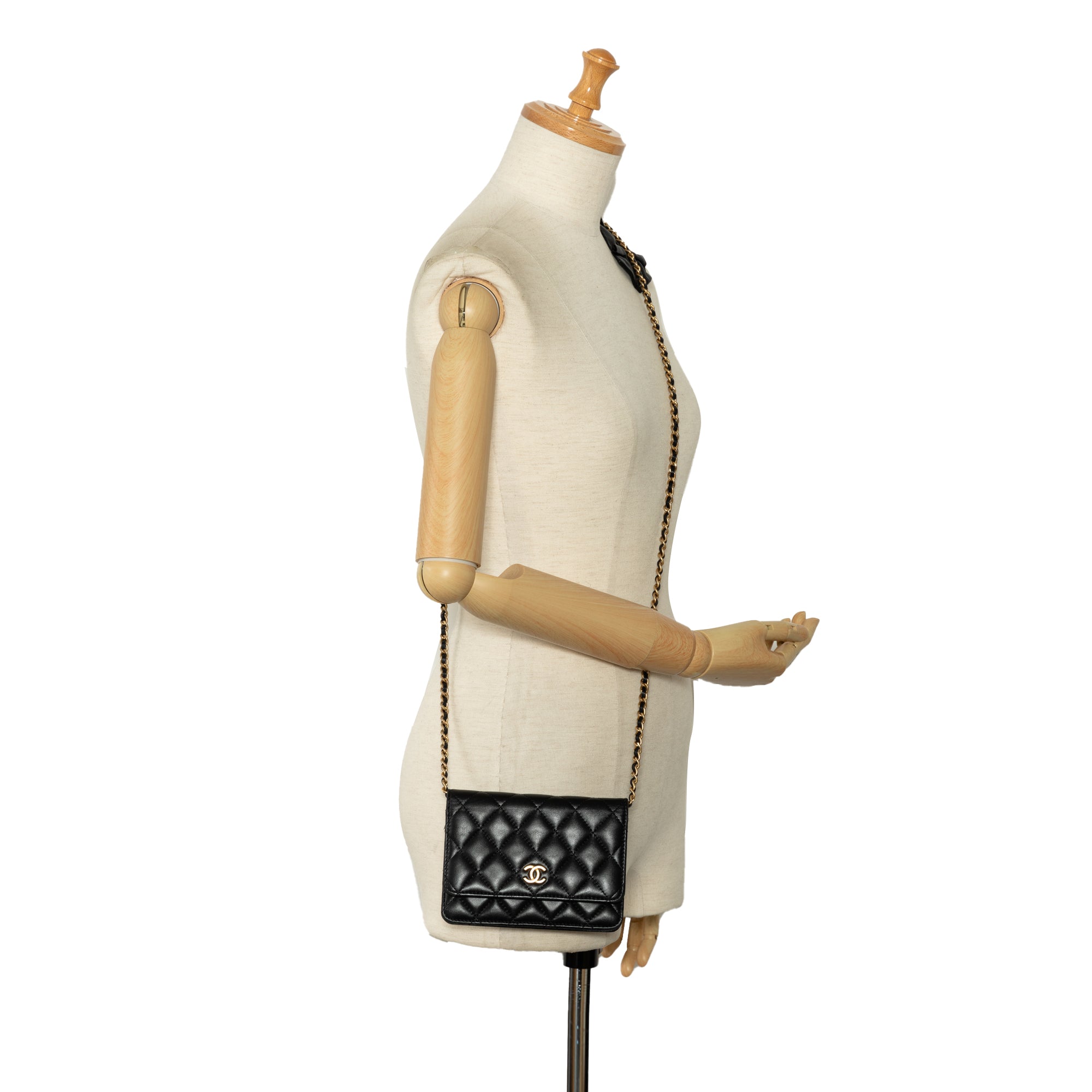 Chanel | Pre-Owned Lambskin Romance Wallet On Chain | Black