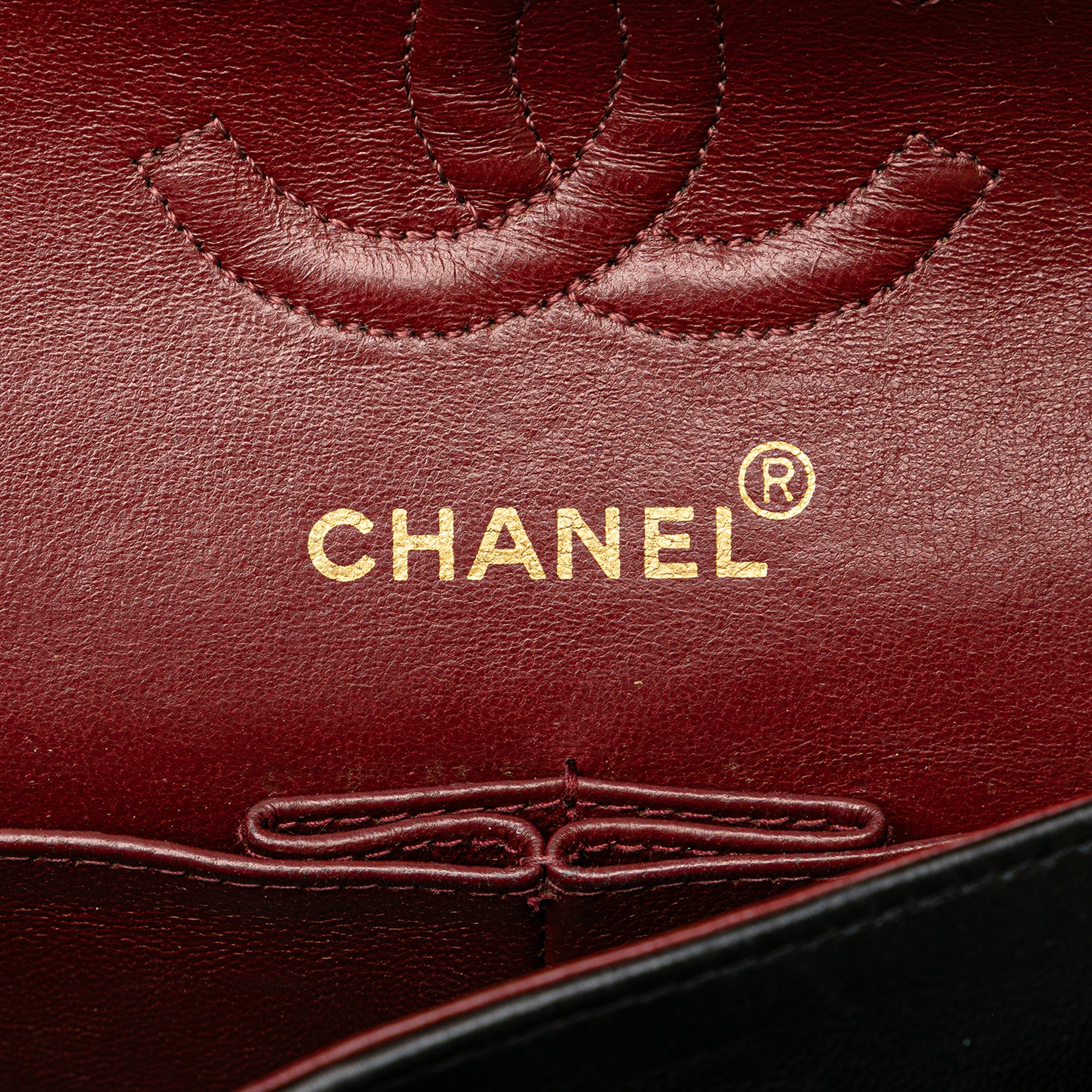 Chanel | Pre-Owned Small Classic Lambskin Double Flap - I | Black