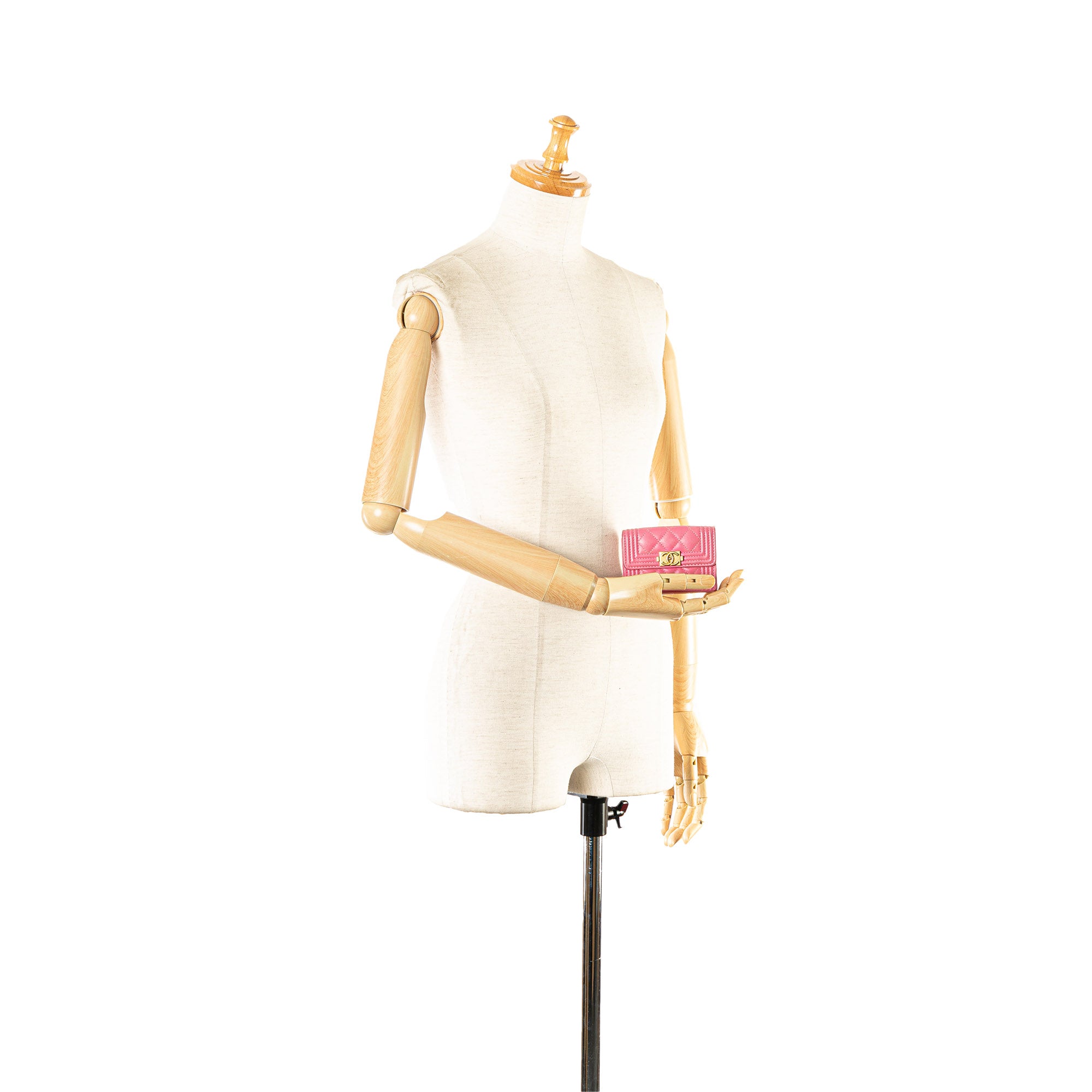 Chanel | Pre-Owned Lambskin Boy Flap Compact Wallet | Pink