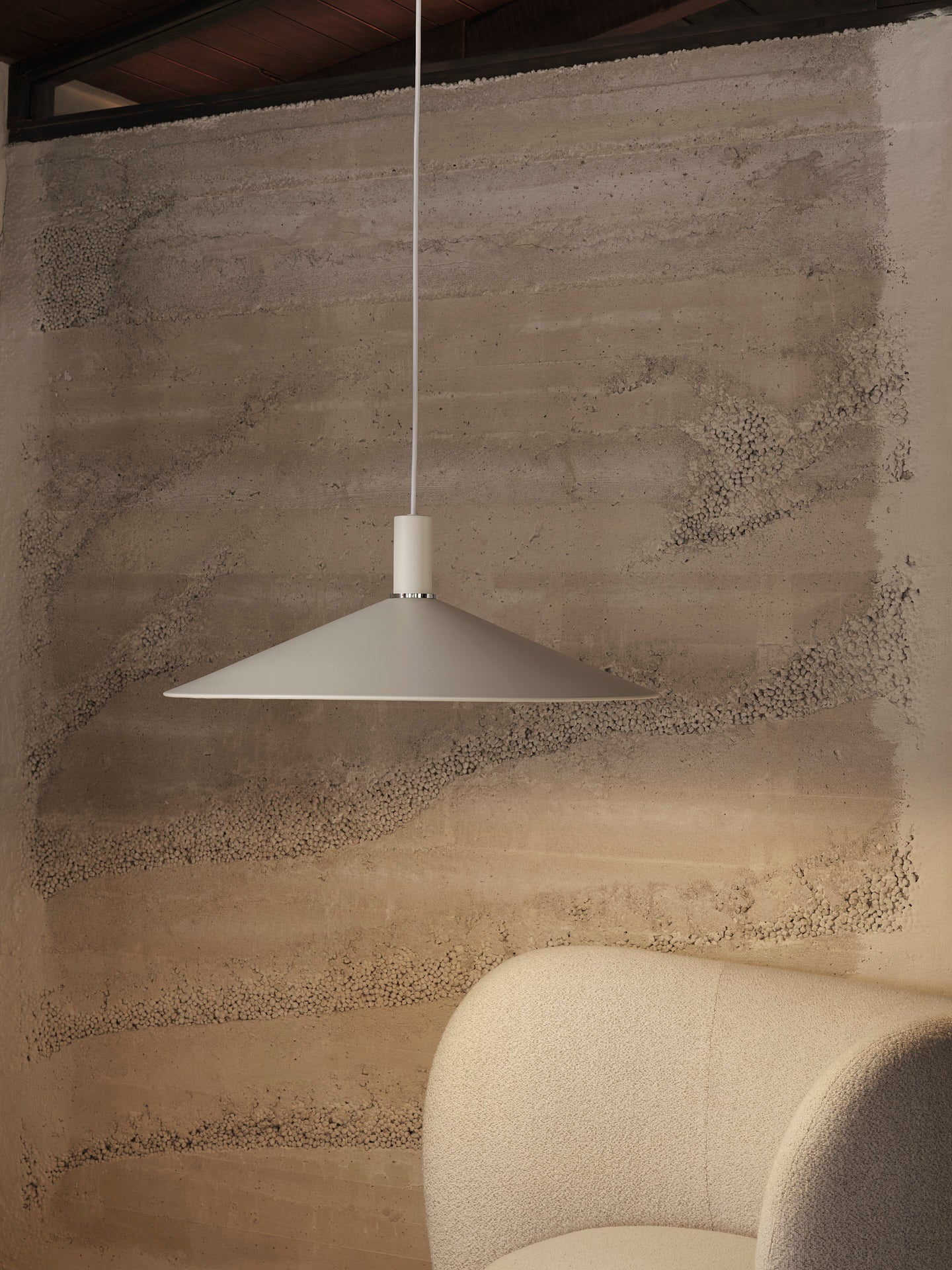 Collect | Angle Shade | White