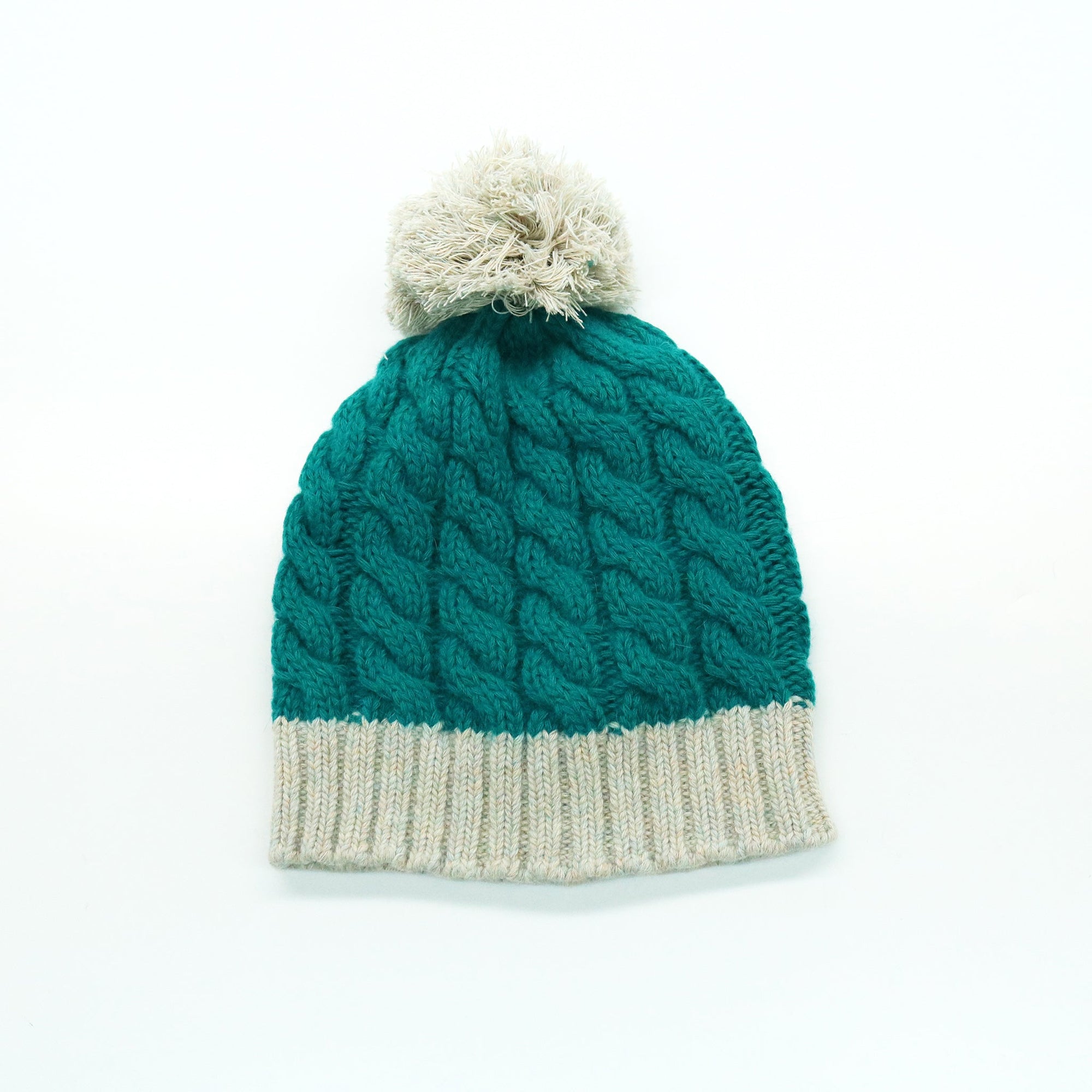 Chunky Hat With Cables And Pom | Green/Beige