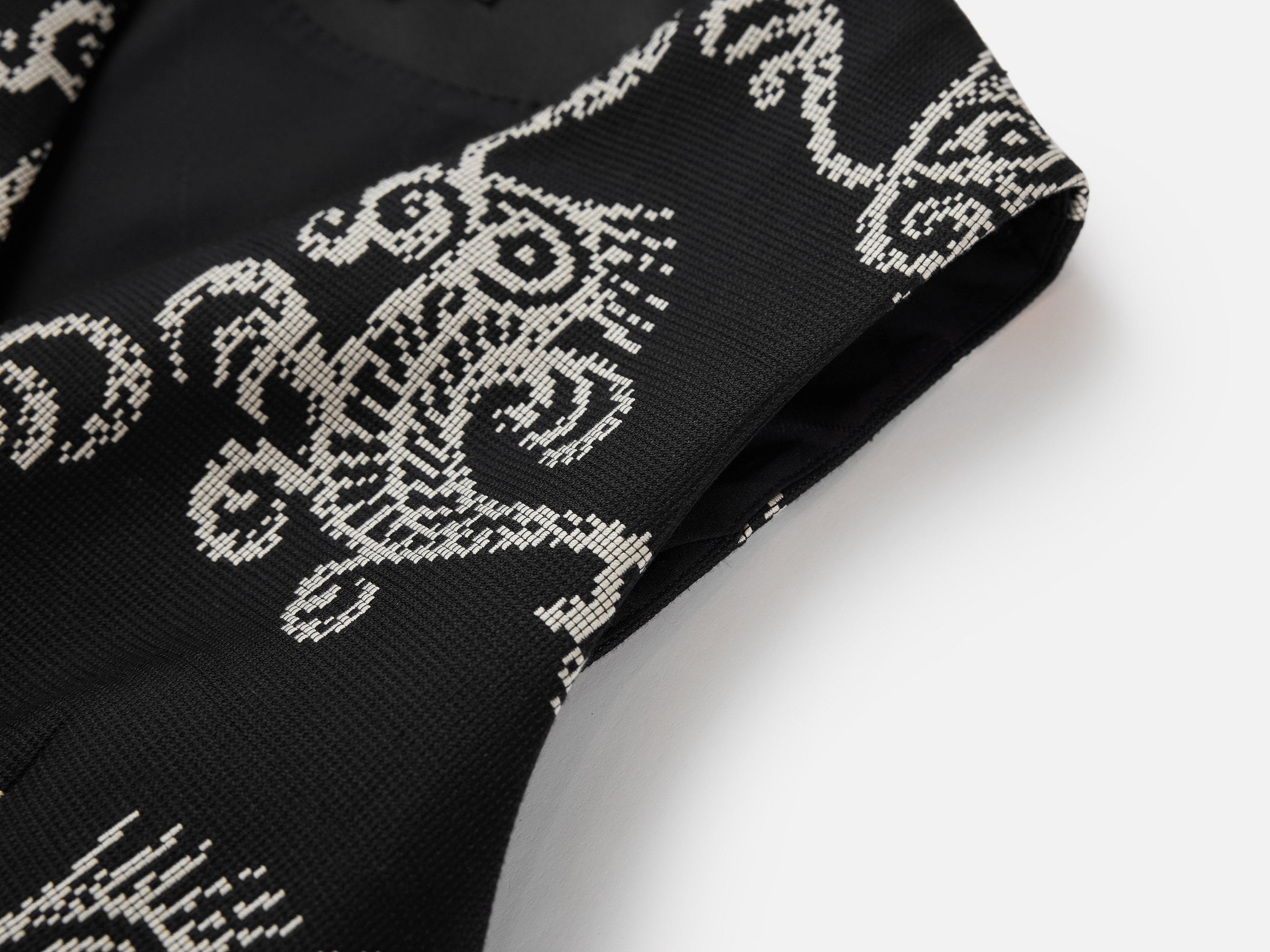 Patterned Vest | Black