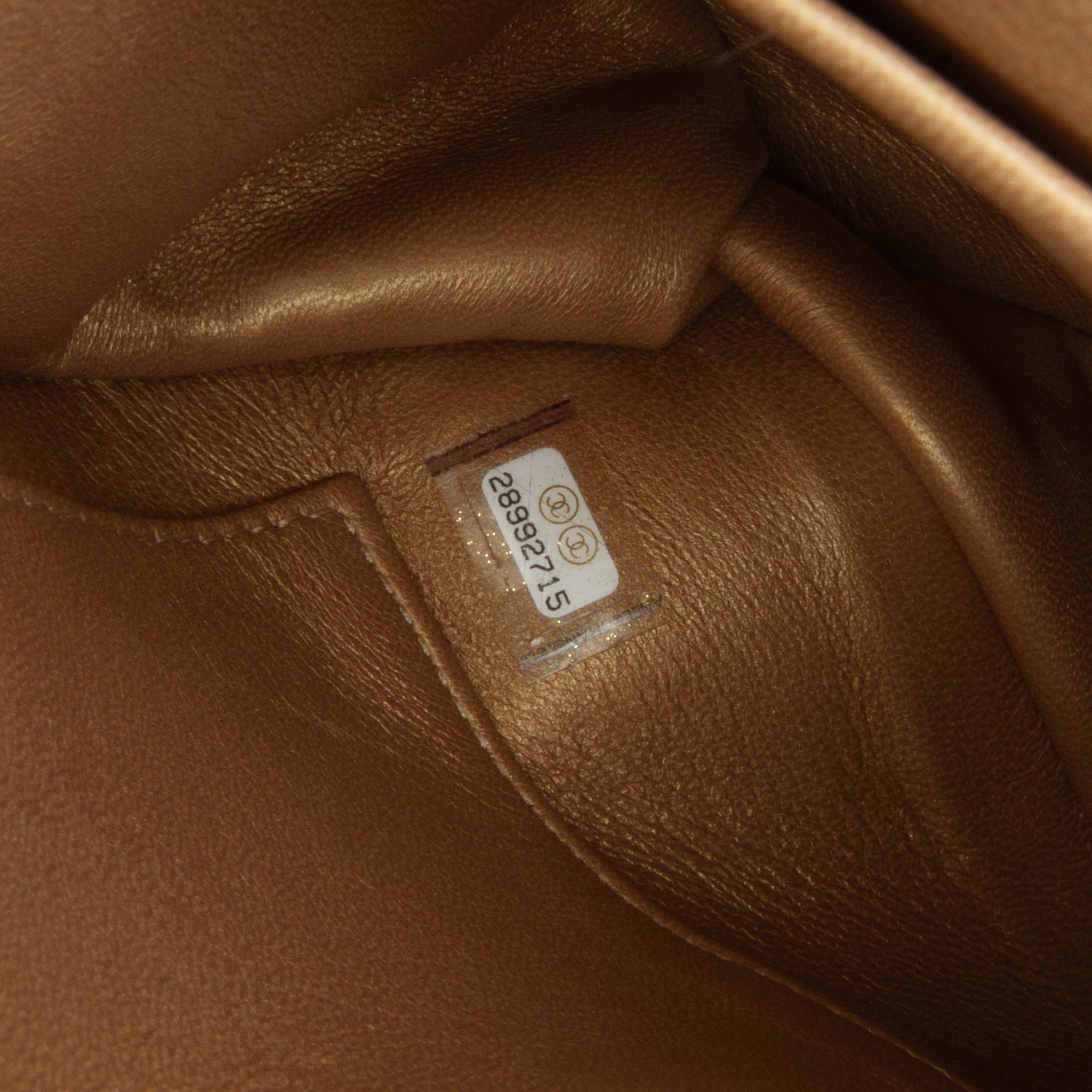 Chanel | Pre-Owned Small Lambskin Chic Pearls Flap | White/Off White