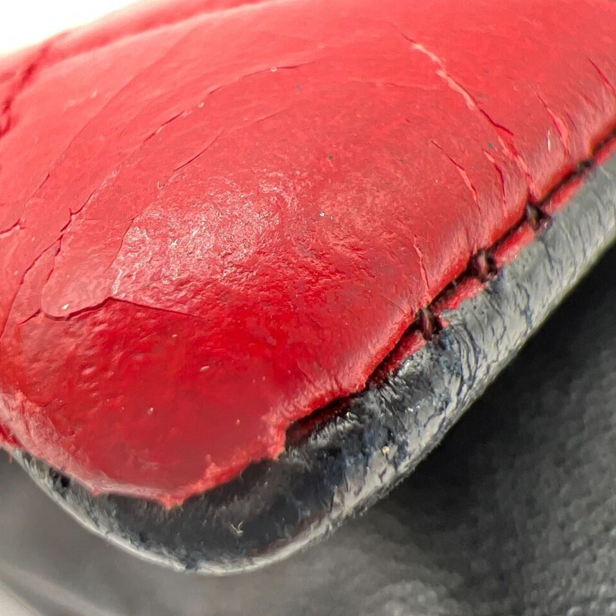 Chanel | Pre-Owned Pagoda Colorblocking Shoulder Bag | Multi