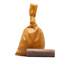 Bottega Veneta | Pre-Owned The Twist | Brown/Beige