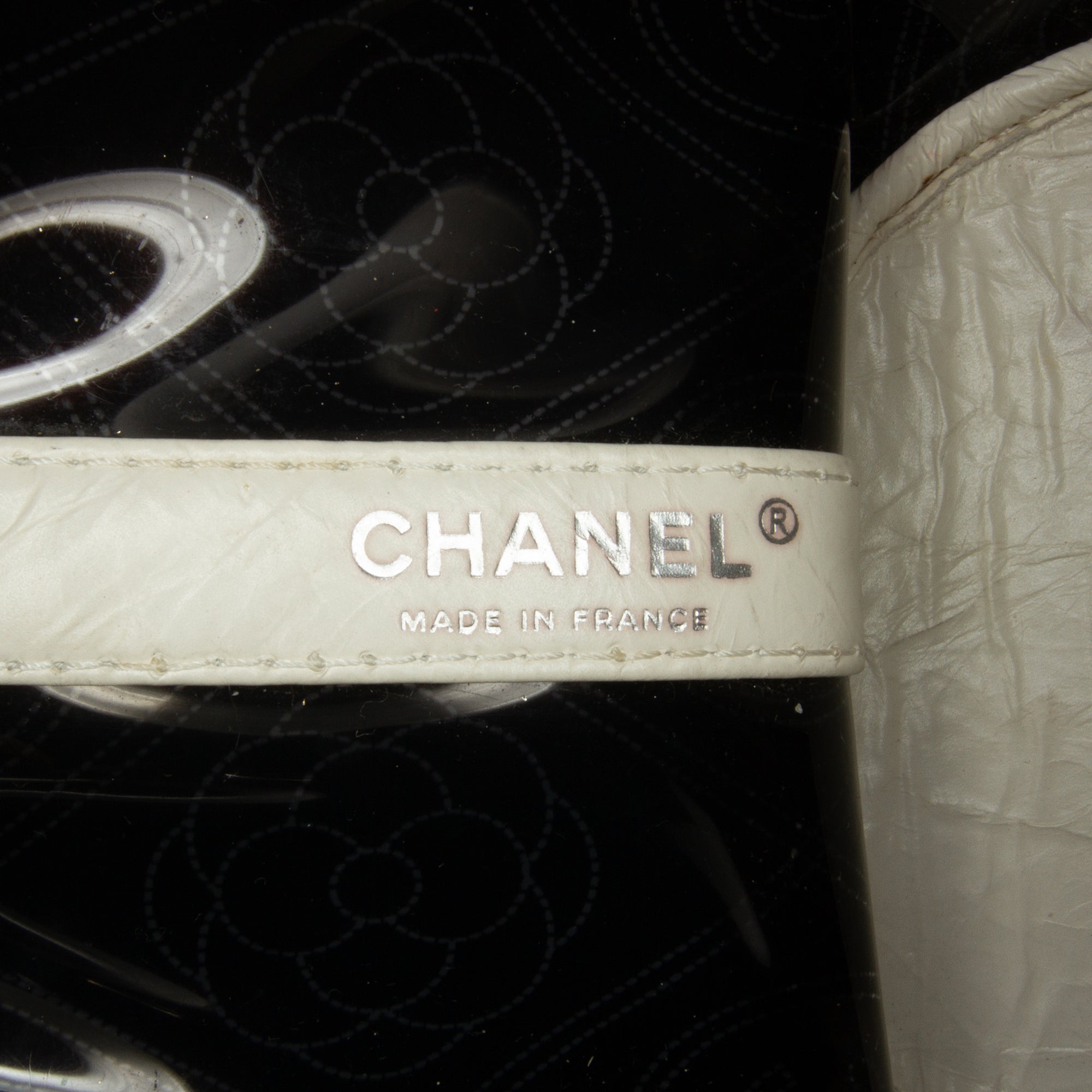 Chanel | Pre-Owned Crumpled Calfskin PVC Camellia Bucket - II | Black
