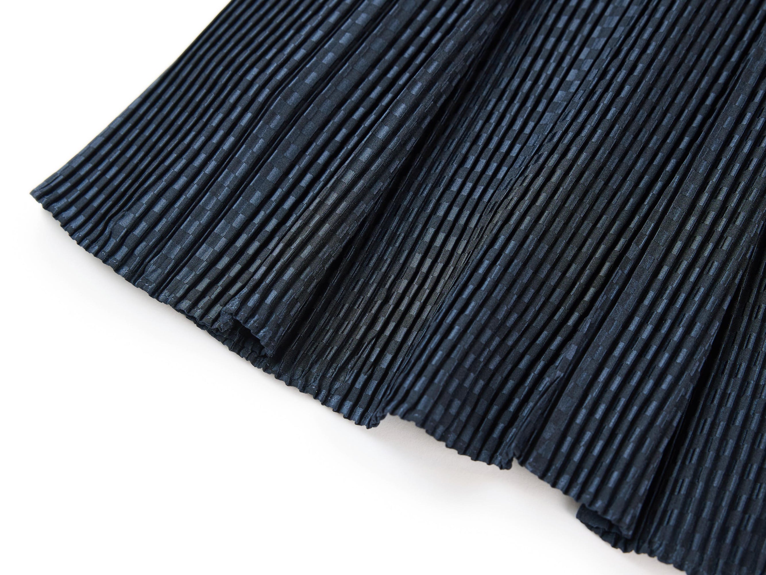 Textured Pleated Midi Skirt | Navy