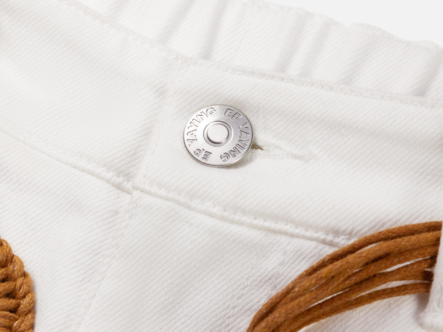Micro Flare Slimming Jeans | White