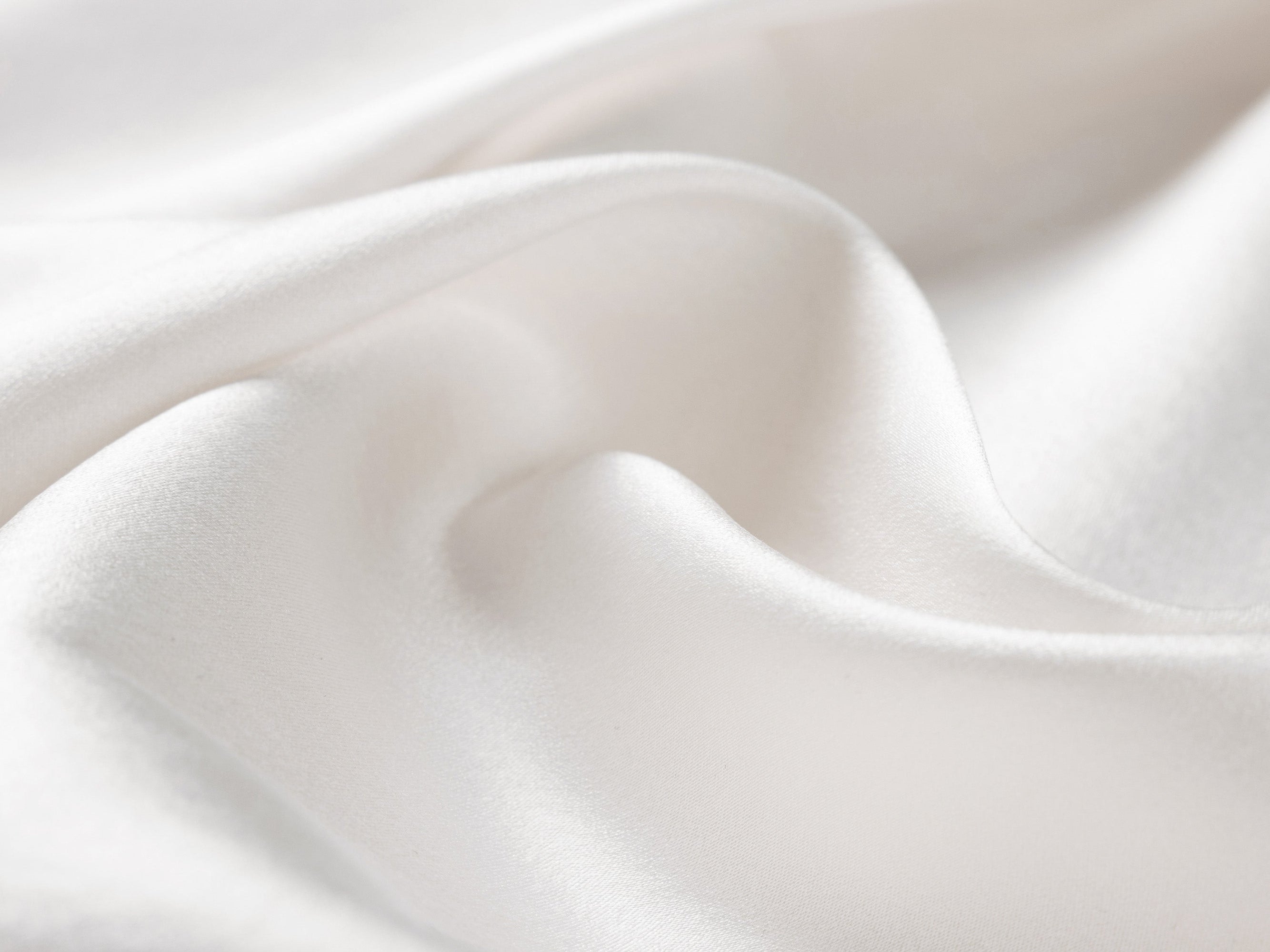 Neo-Chinese Silk Embroidered Stand Collar Shirt | White
