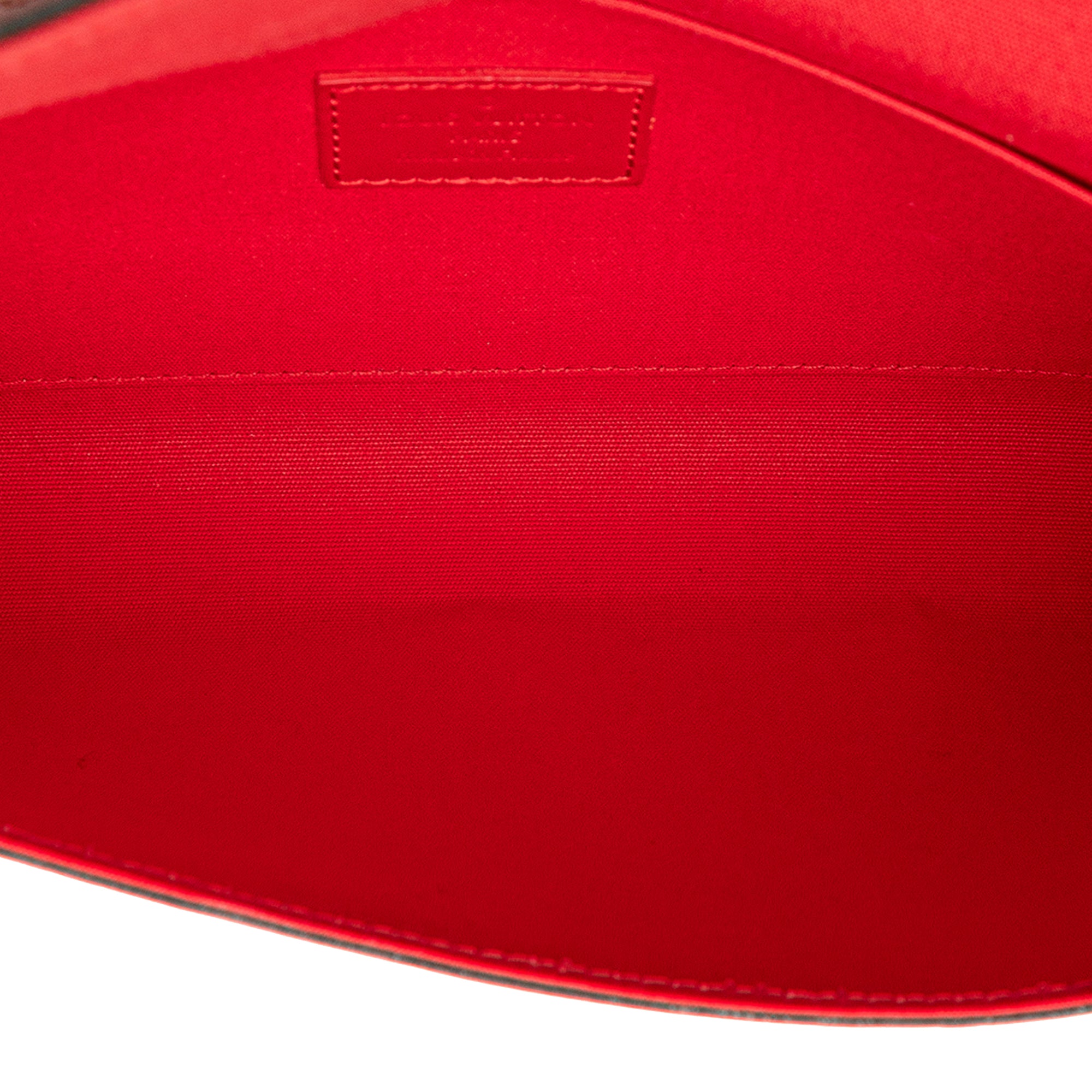 Louis Vuitton | Pre-Owned Monogram Vernis Pochette Felicie | Red