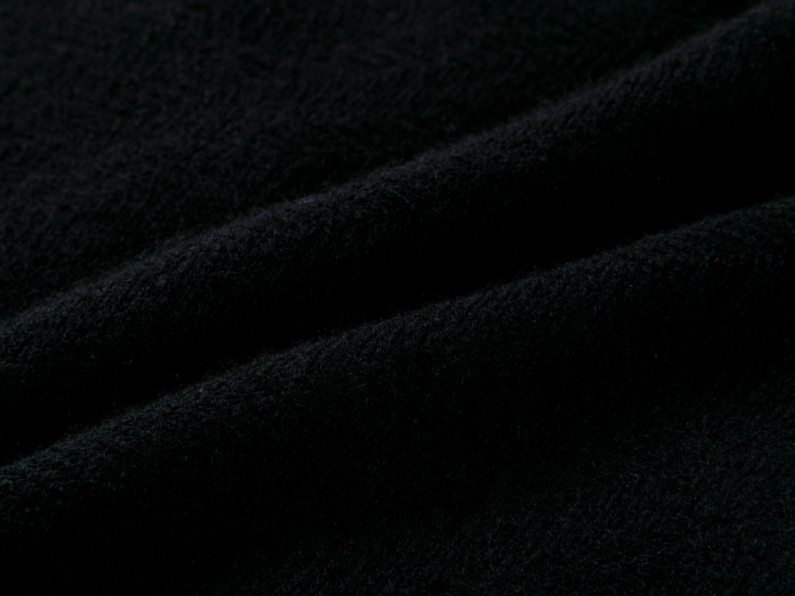 Airy-Light Cashmere Cardigan | Black