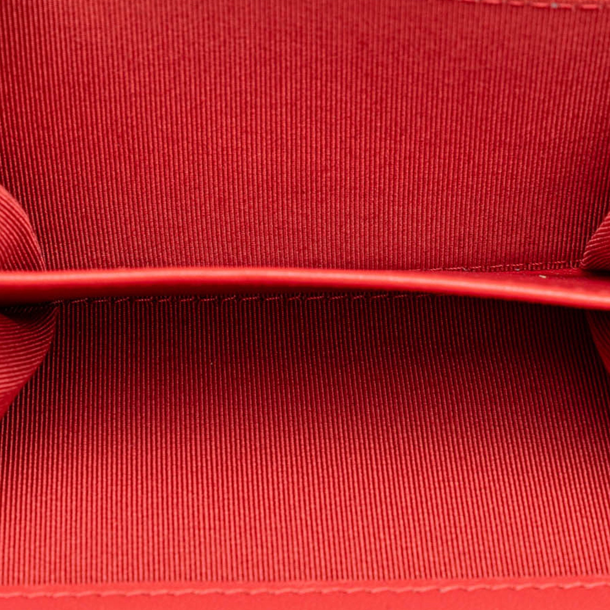 Chanel | Pre-Owned Quilted Lambskin Flap Card Holder on Chain | Red