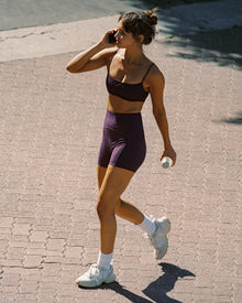 En Pointe Short | Plum