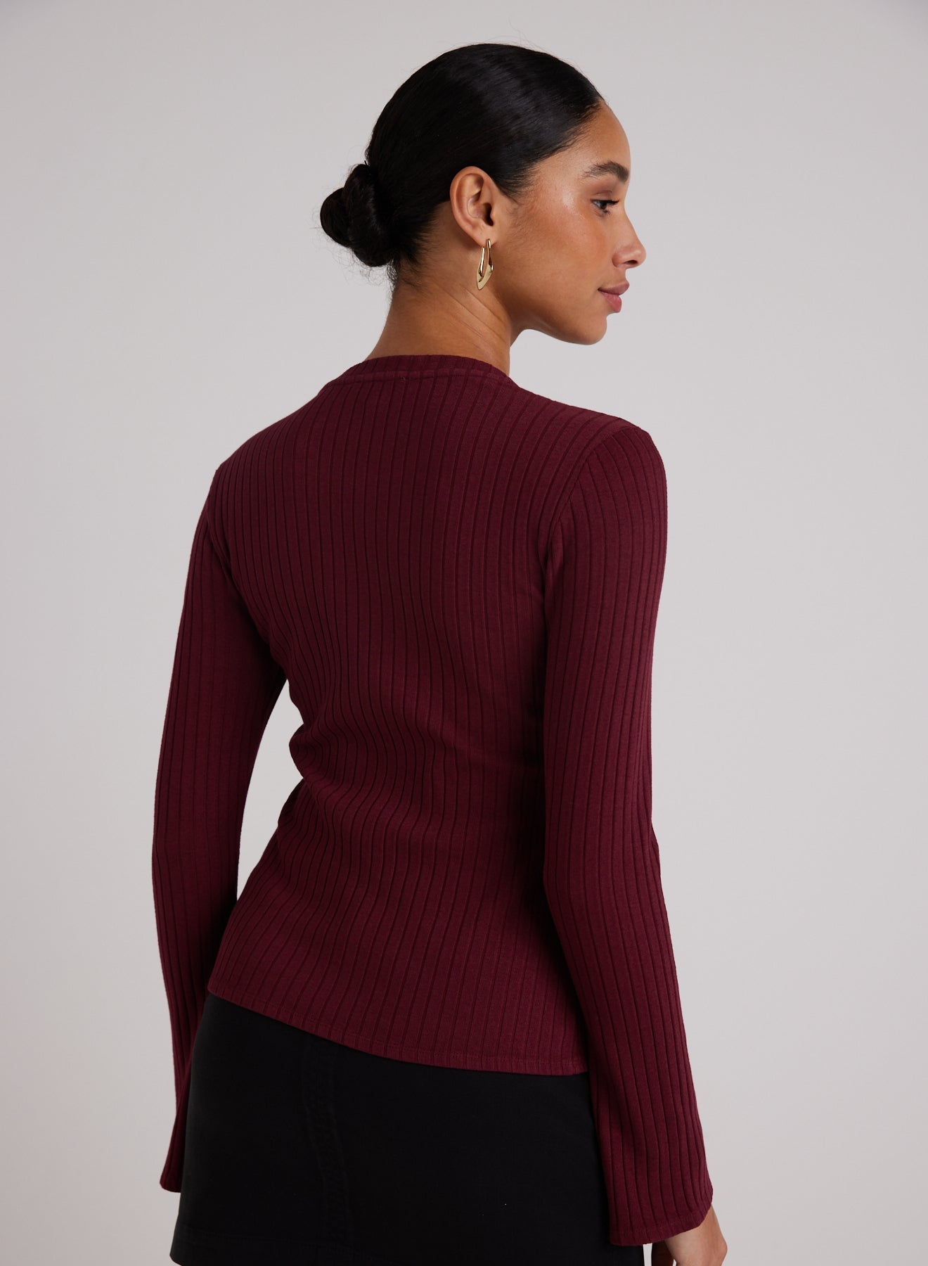 Long Bell Sleeve Rib Crew Tee | Sweet Merlot